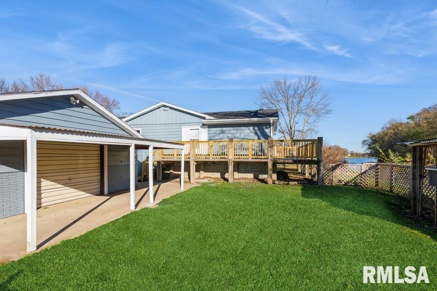 2115 Swan Drive, Camanche, Iowa image 3