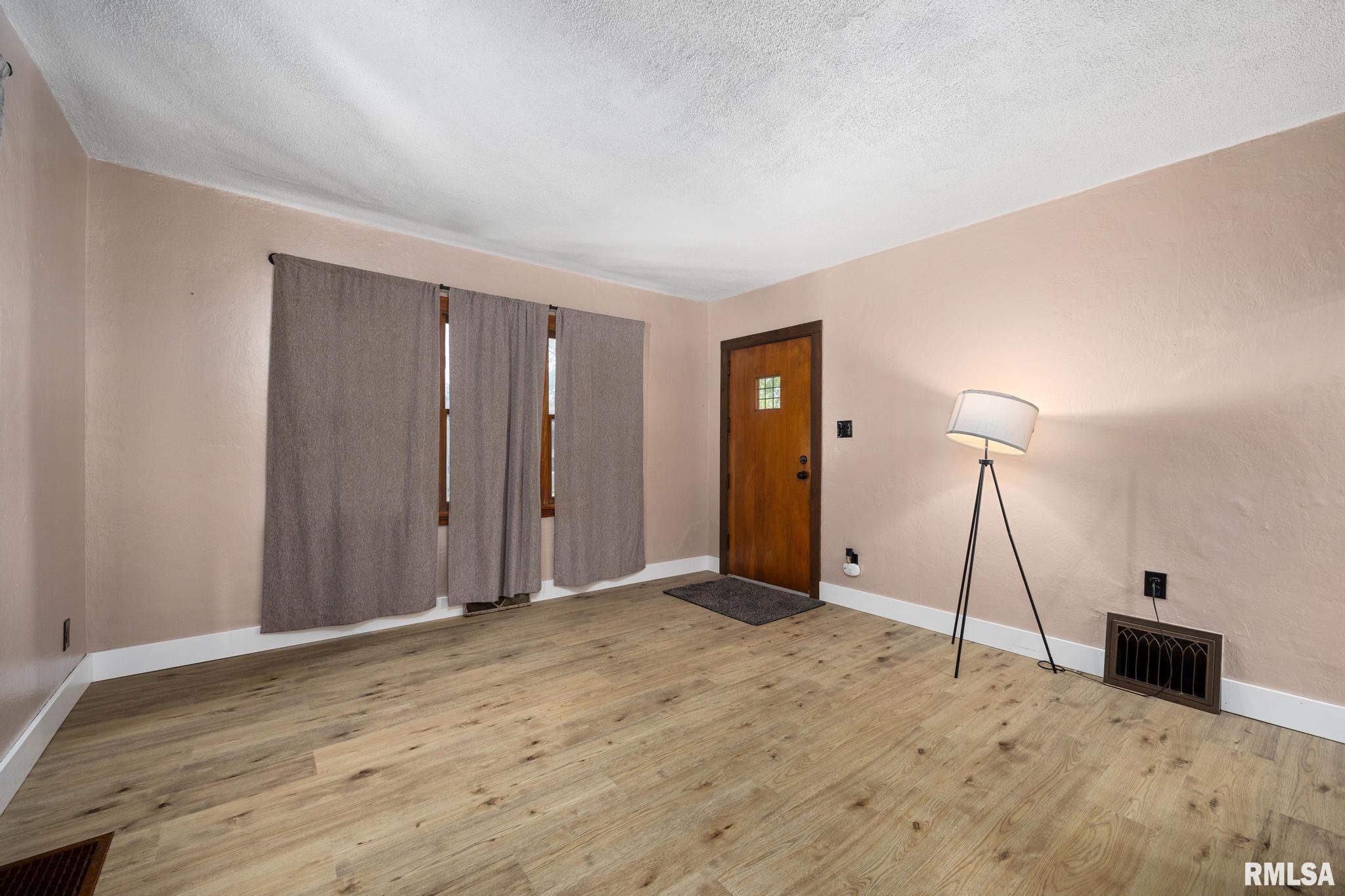 436 Carola Street, Creve Coeur, Illinois image 4