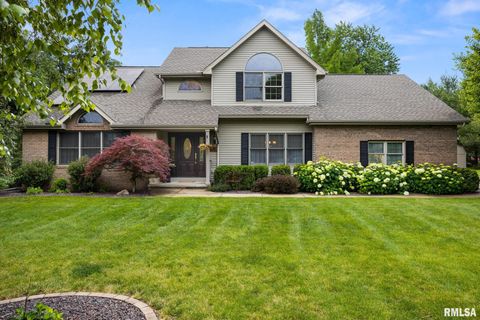 Homes For Sale - 1205 Oak Leaf Lane<br/> Washington, IL 61527