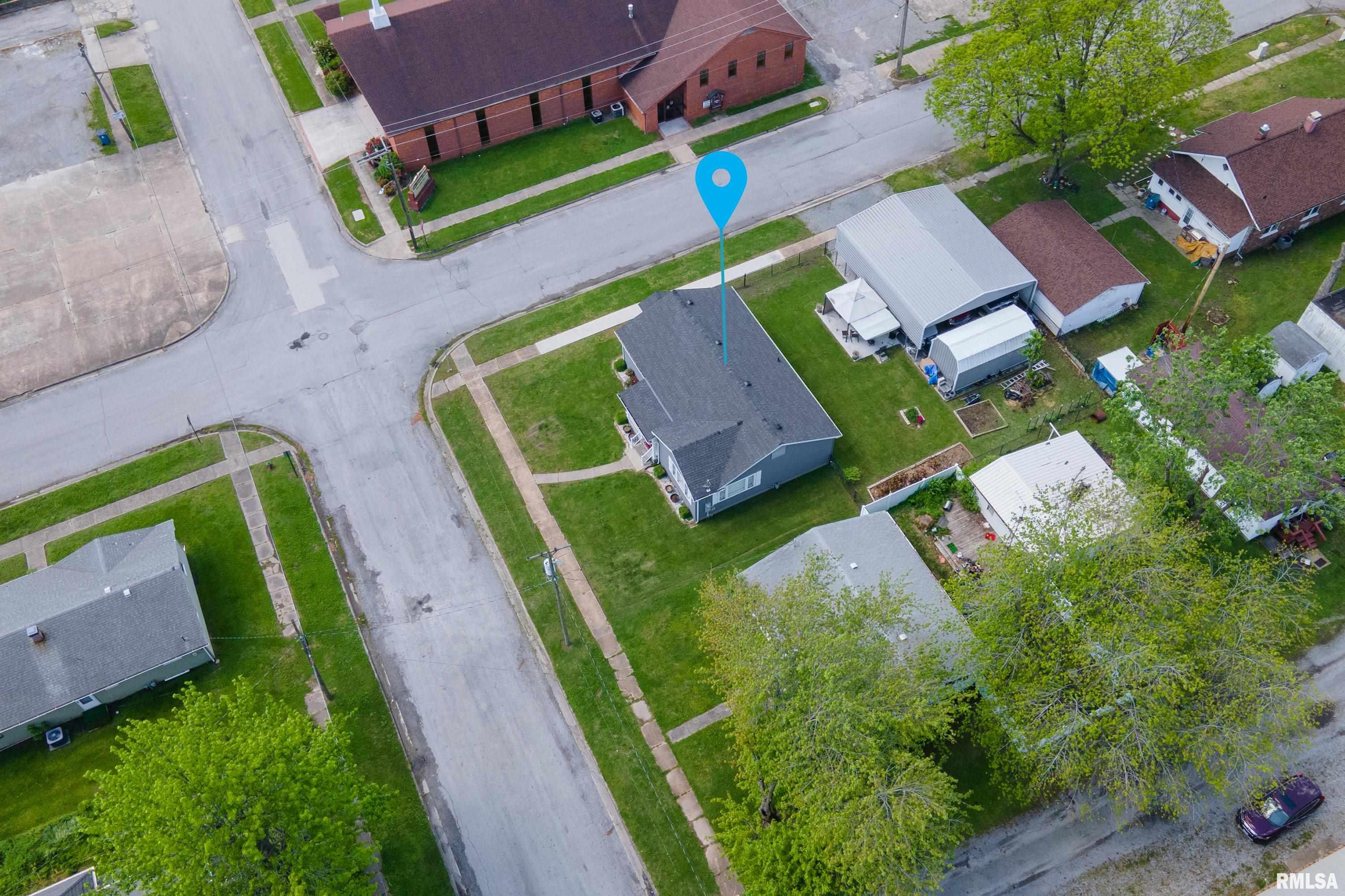 201 N Maple Street, Christopher, Illinois image 31