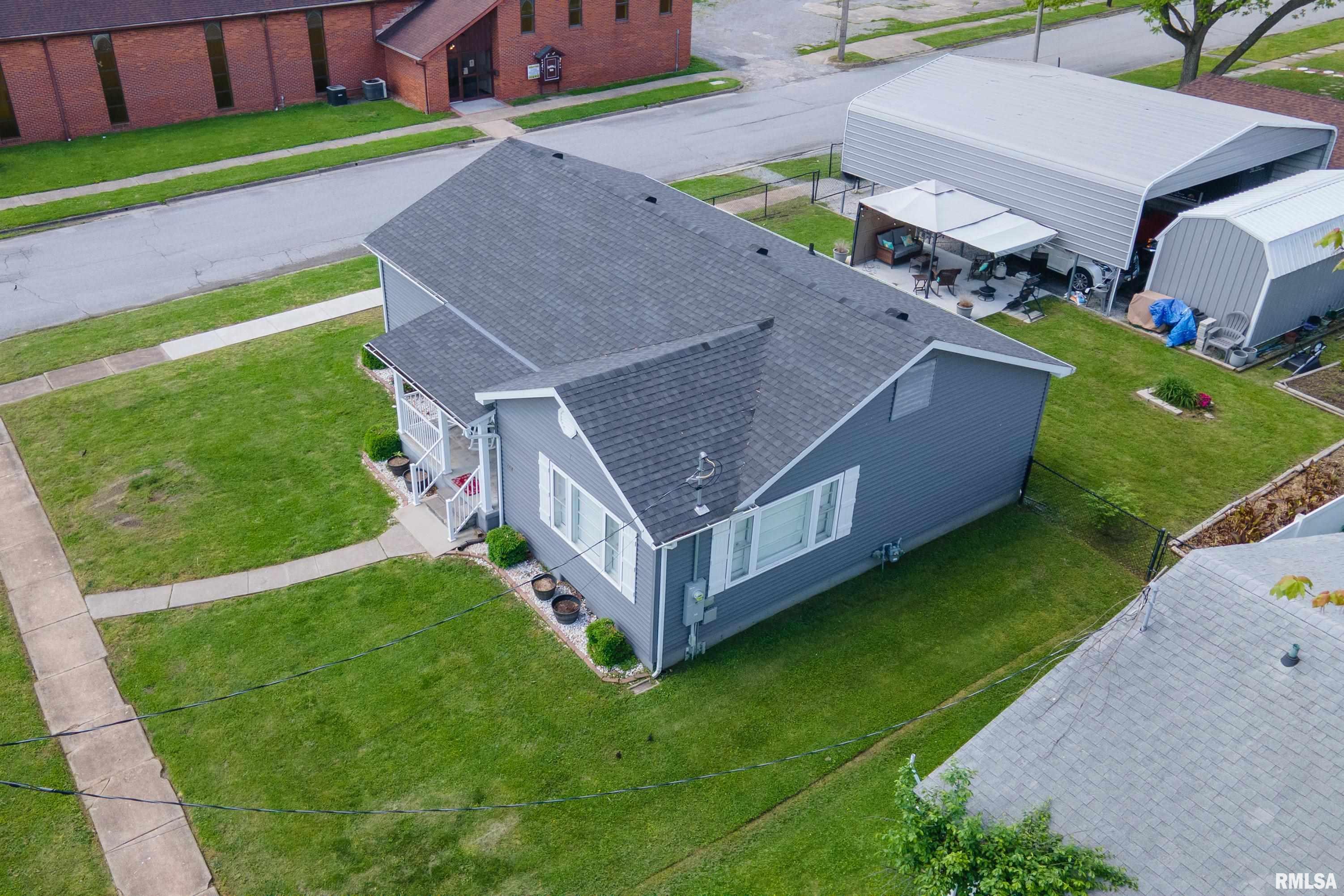 201 N Maple Street, Christopher, Illinois image 33