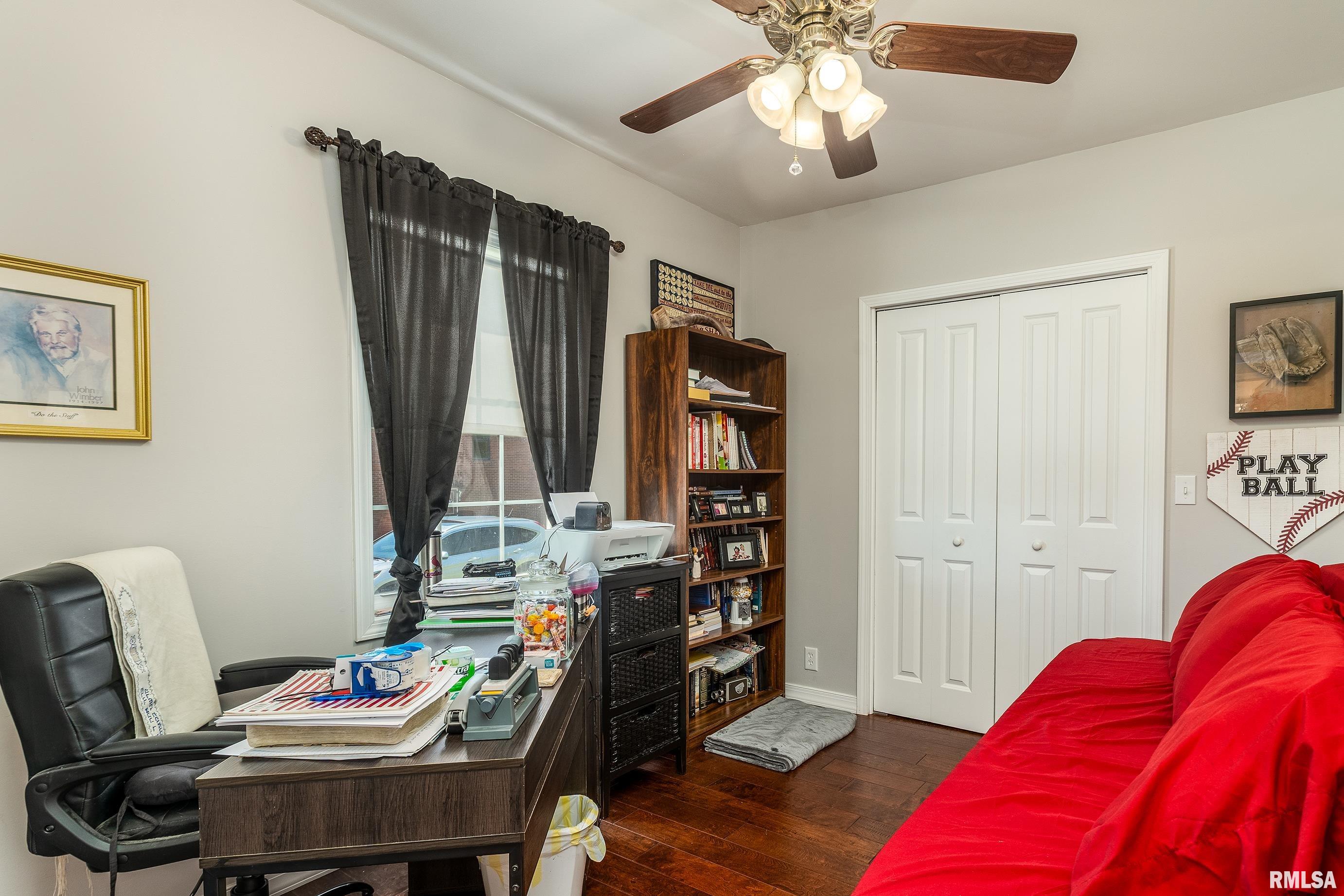 201 N Maple Street, Christopher, Illinois image 16