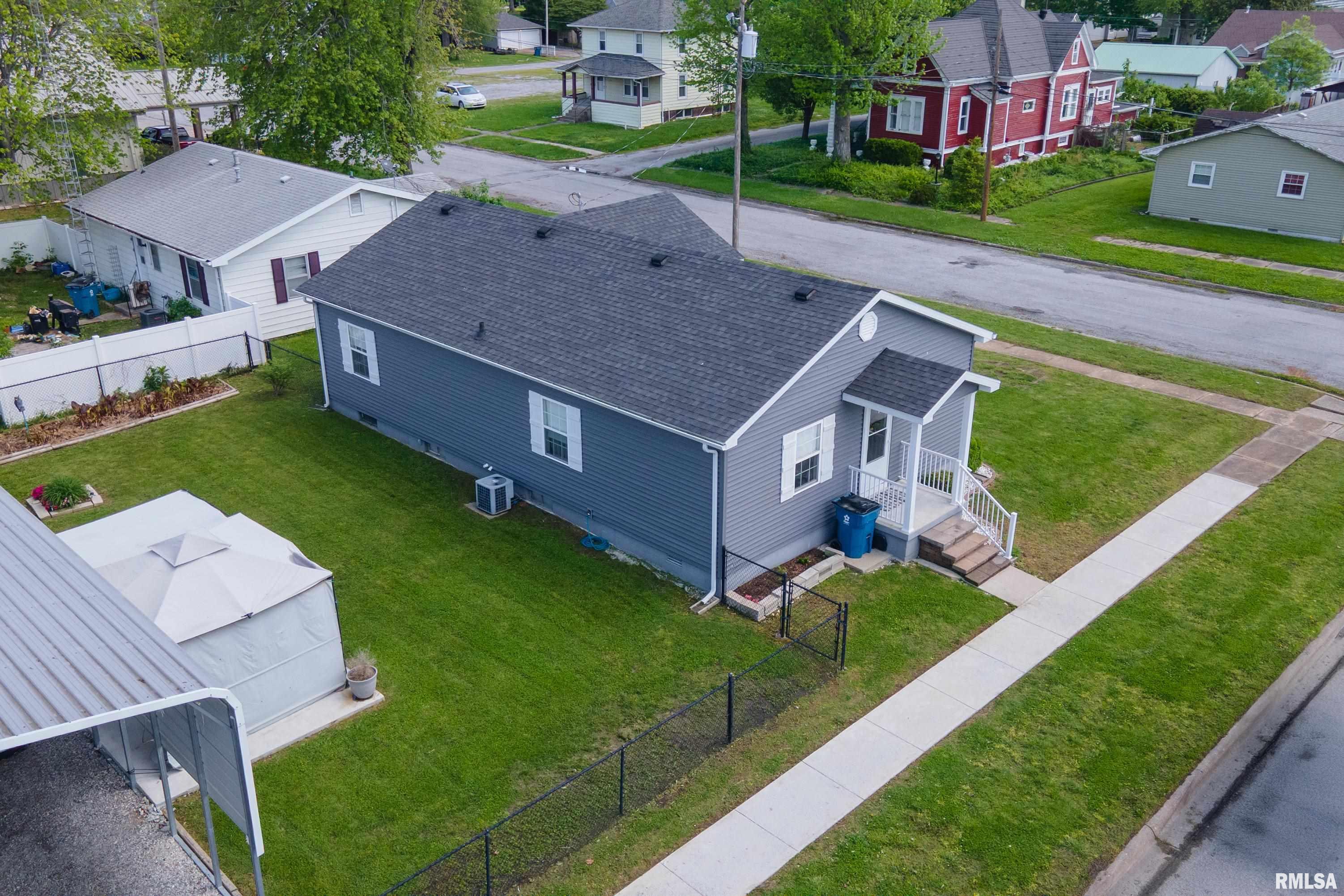 201 N Maple Street, Christopher, Illinois image 34