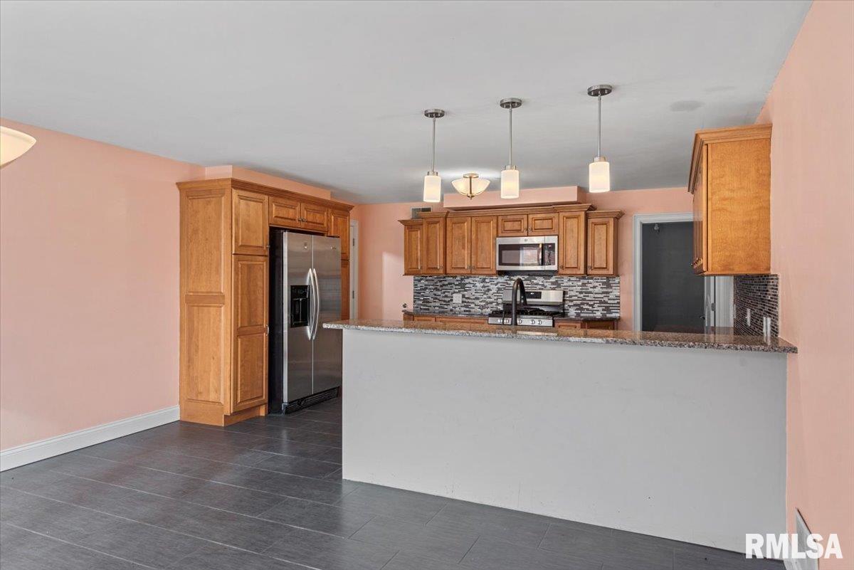 4325 S 3rd Street, Springfield, Illinois image 12