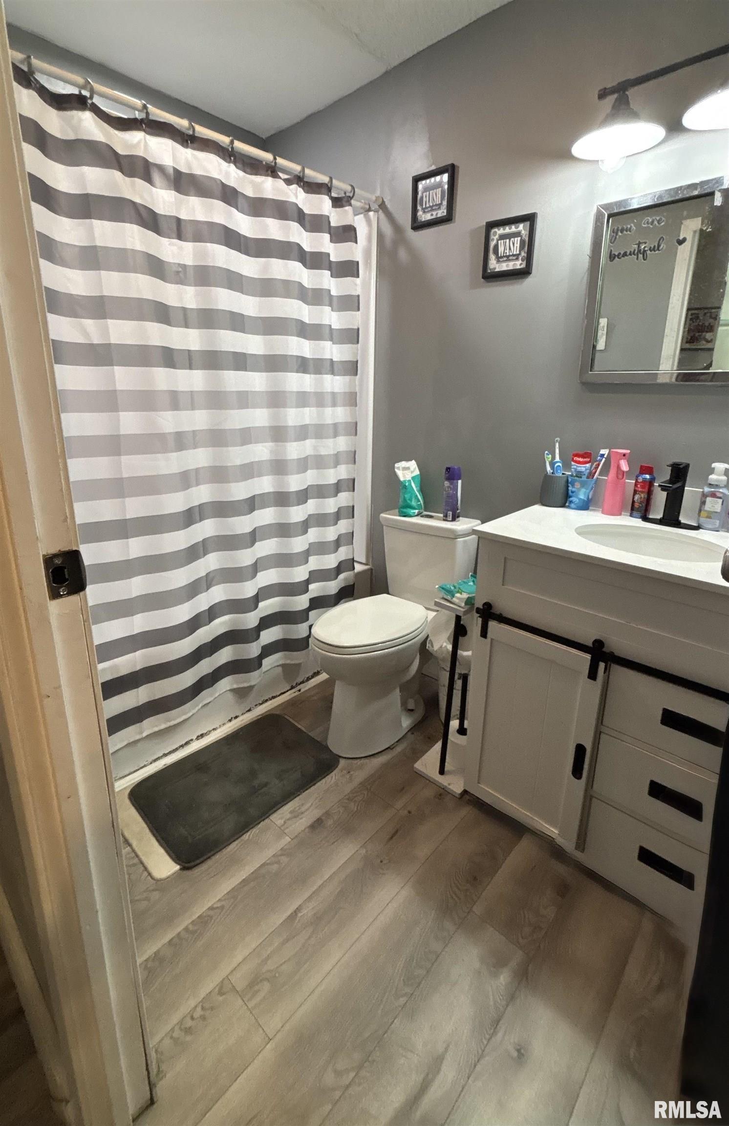 309 S Greenbriar Road, Carterville, Illinois image 10