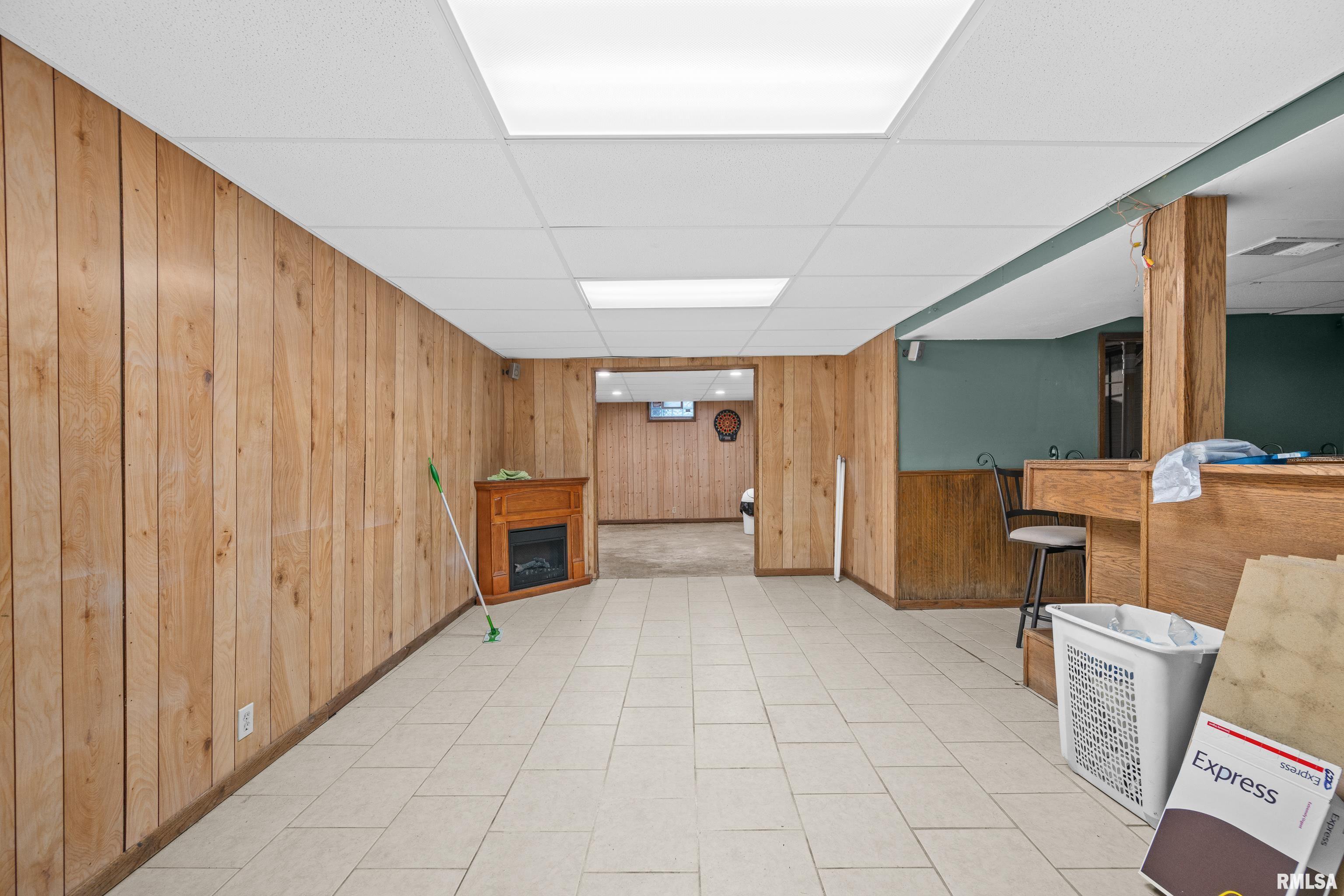 1005 Monticello Drive, Davenport, Iowa image 15