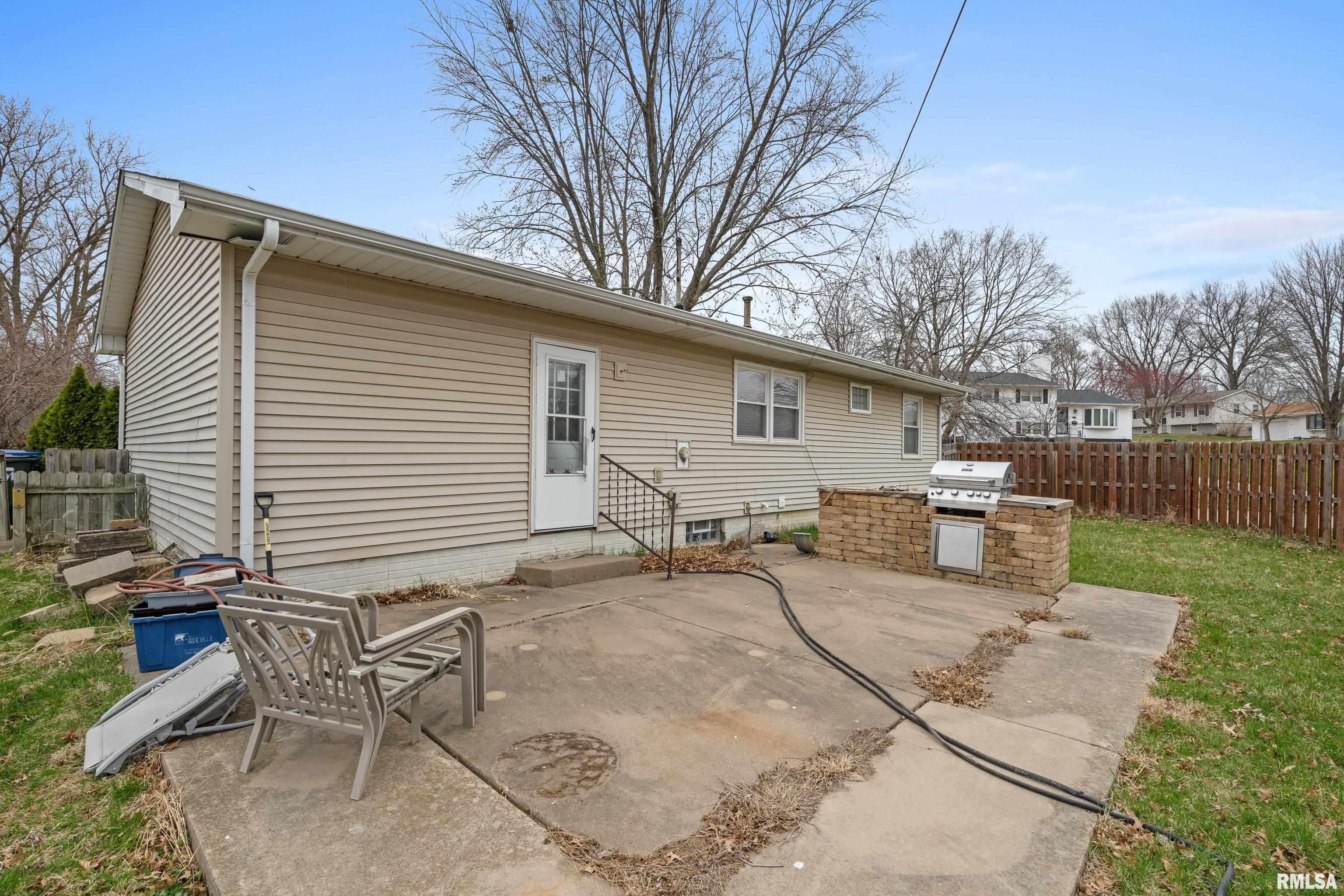 1005 Monticello Drive, Davenport, Iowa image 23