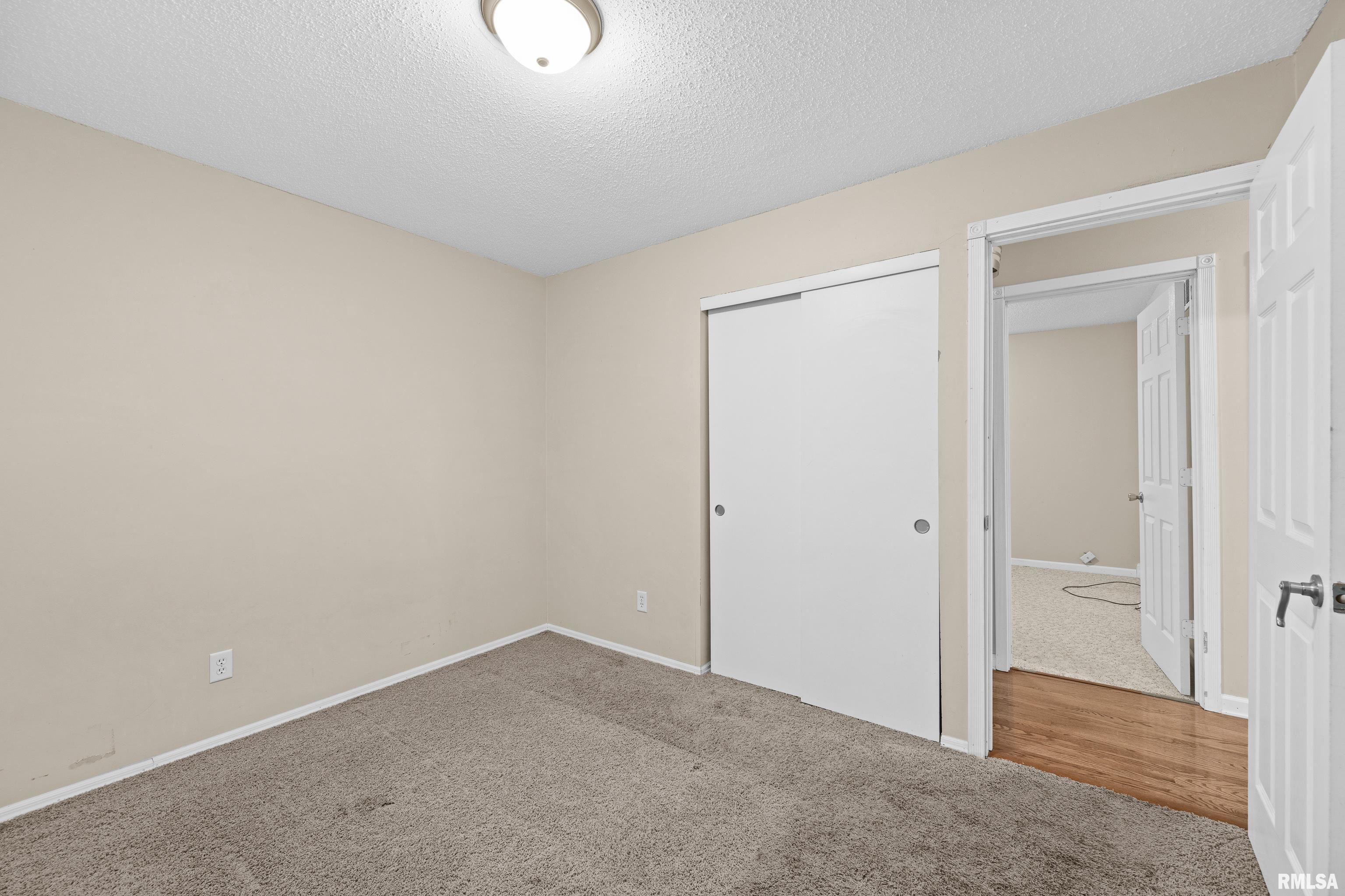 1005 Monticello Drive, Davenport, Iowa image 10