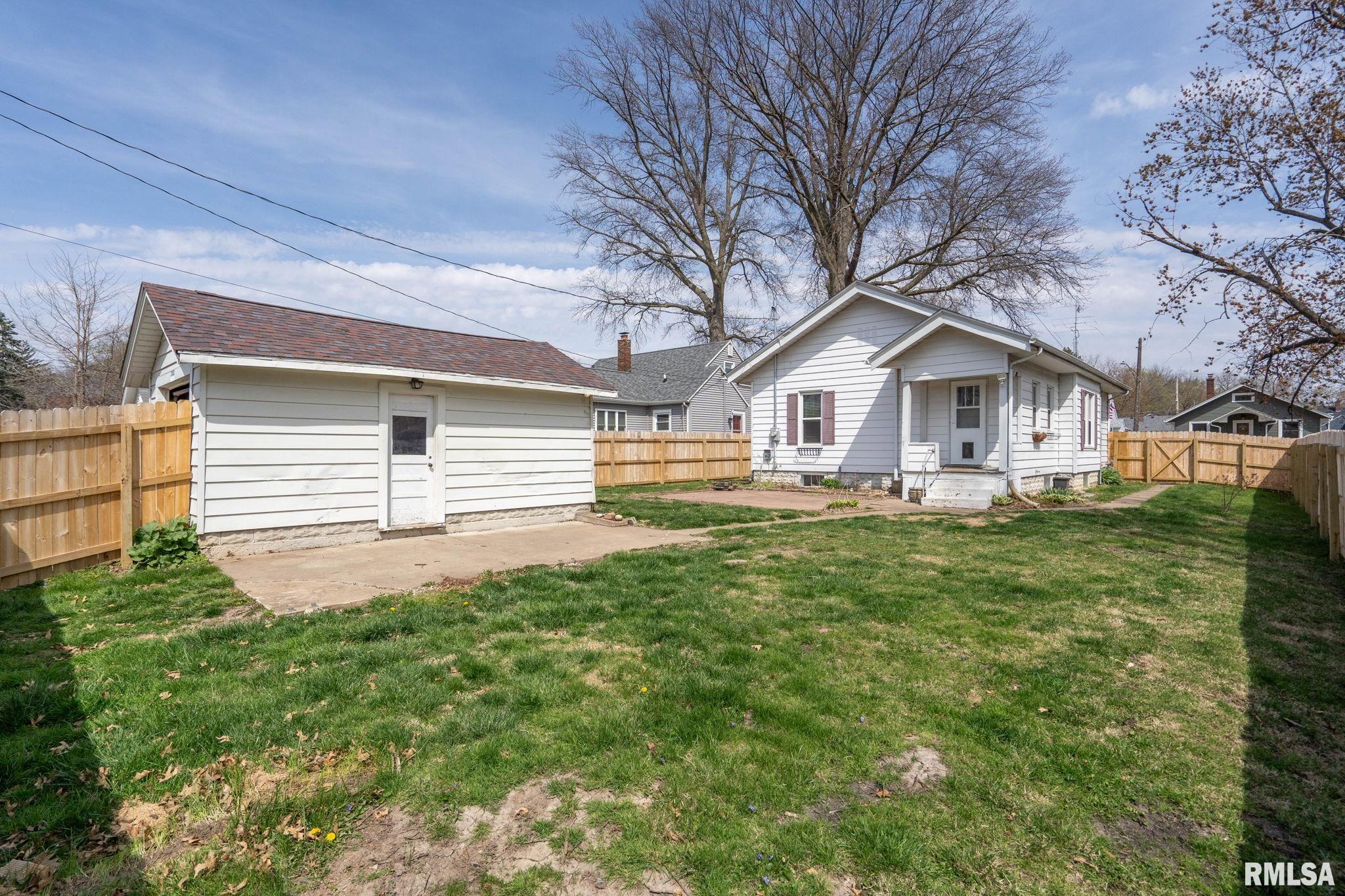 3032 Grand Avenue, Davenport, Iowa image 30