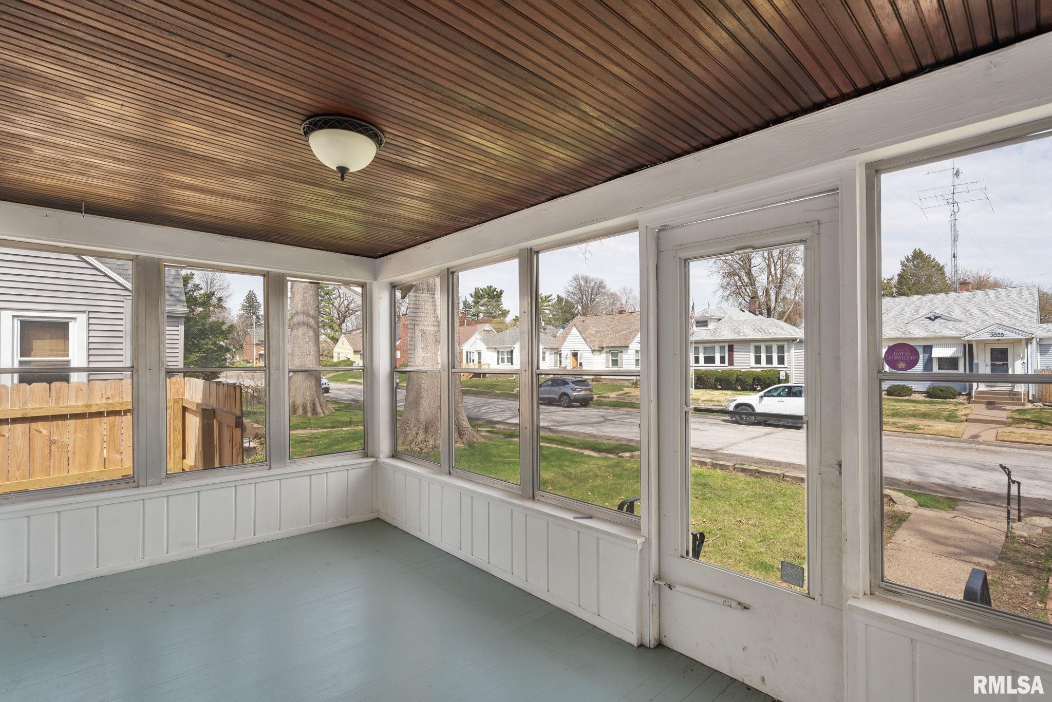 3032 Grand Avenue, Davenport, Iowa image 4