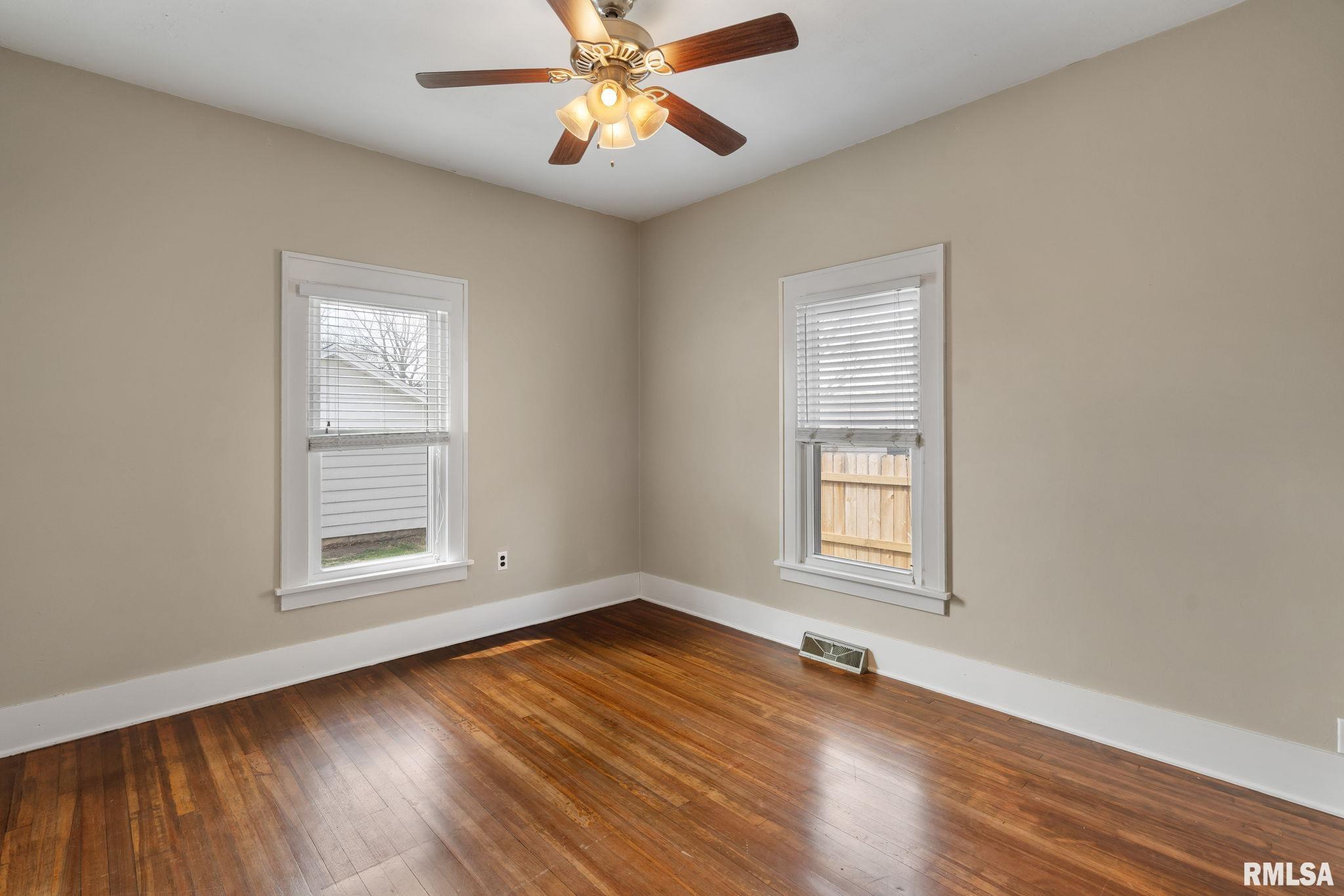 3032 Grand Avenue, Davenport, Iowa image 18