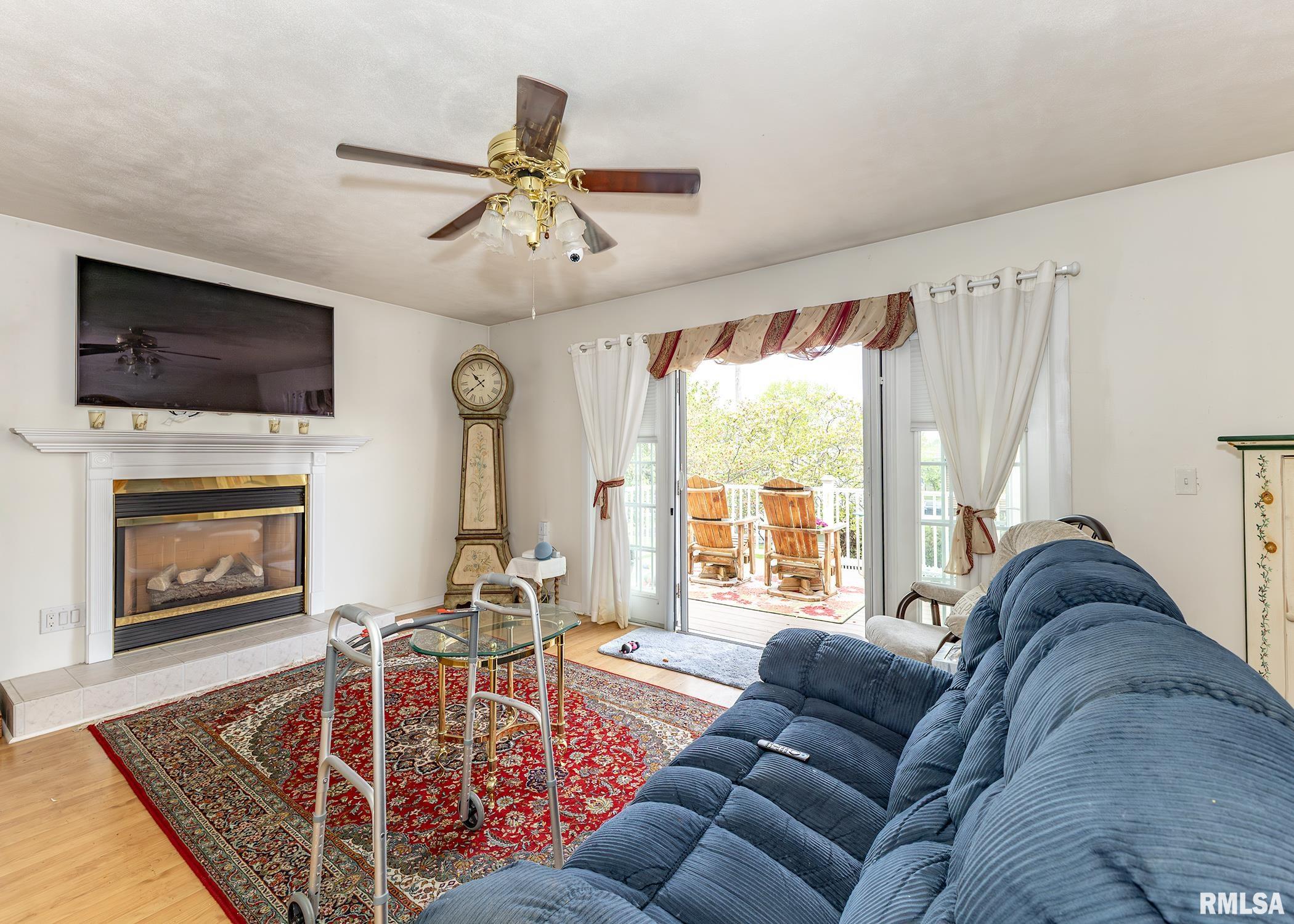 3515 36th Street, Moline, Illinois image 6