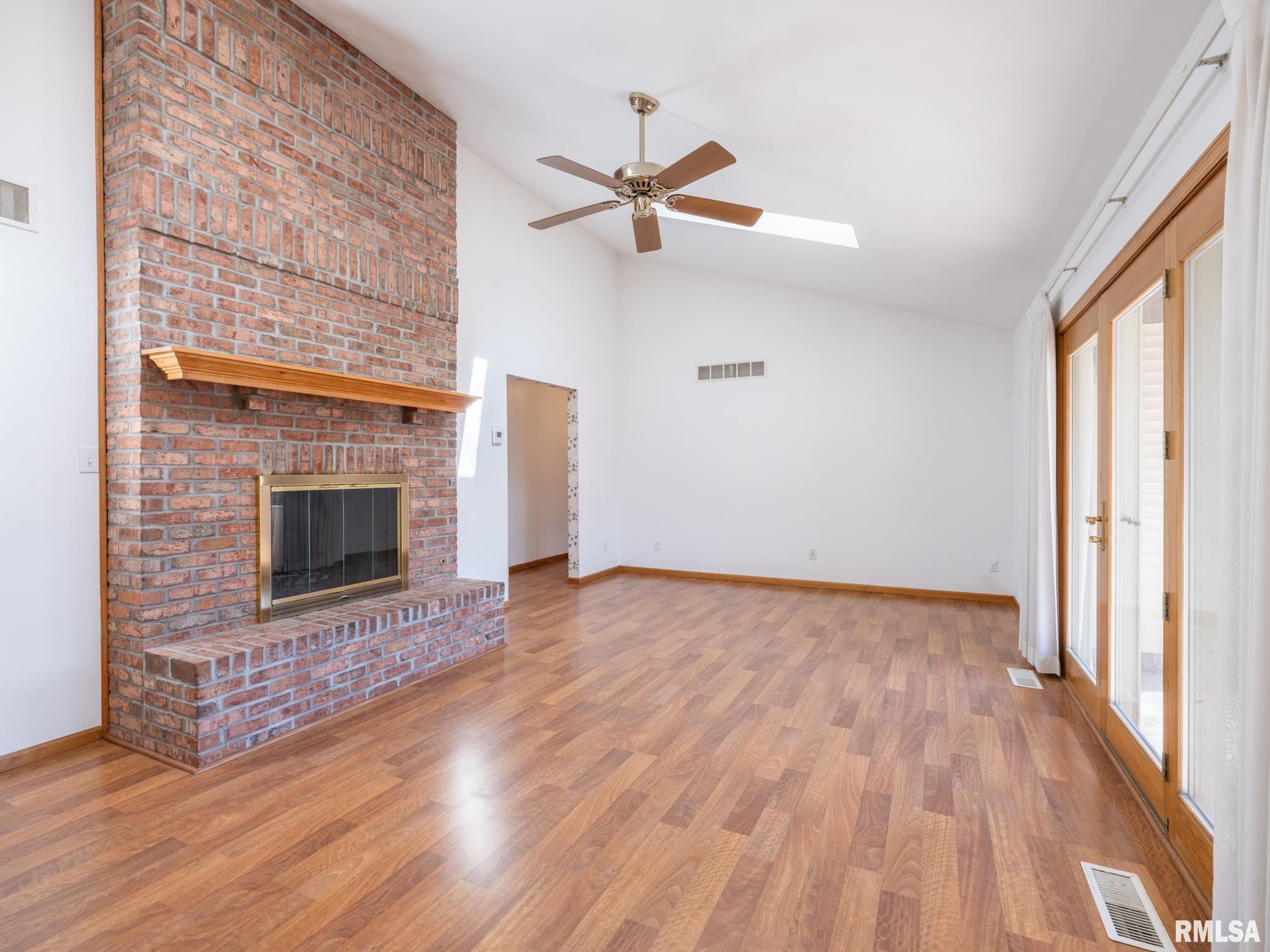 144 Shoshone Drive, East Peoria, Illinois image 16