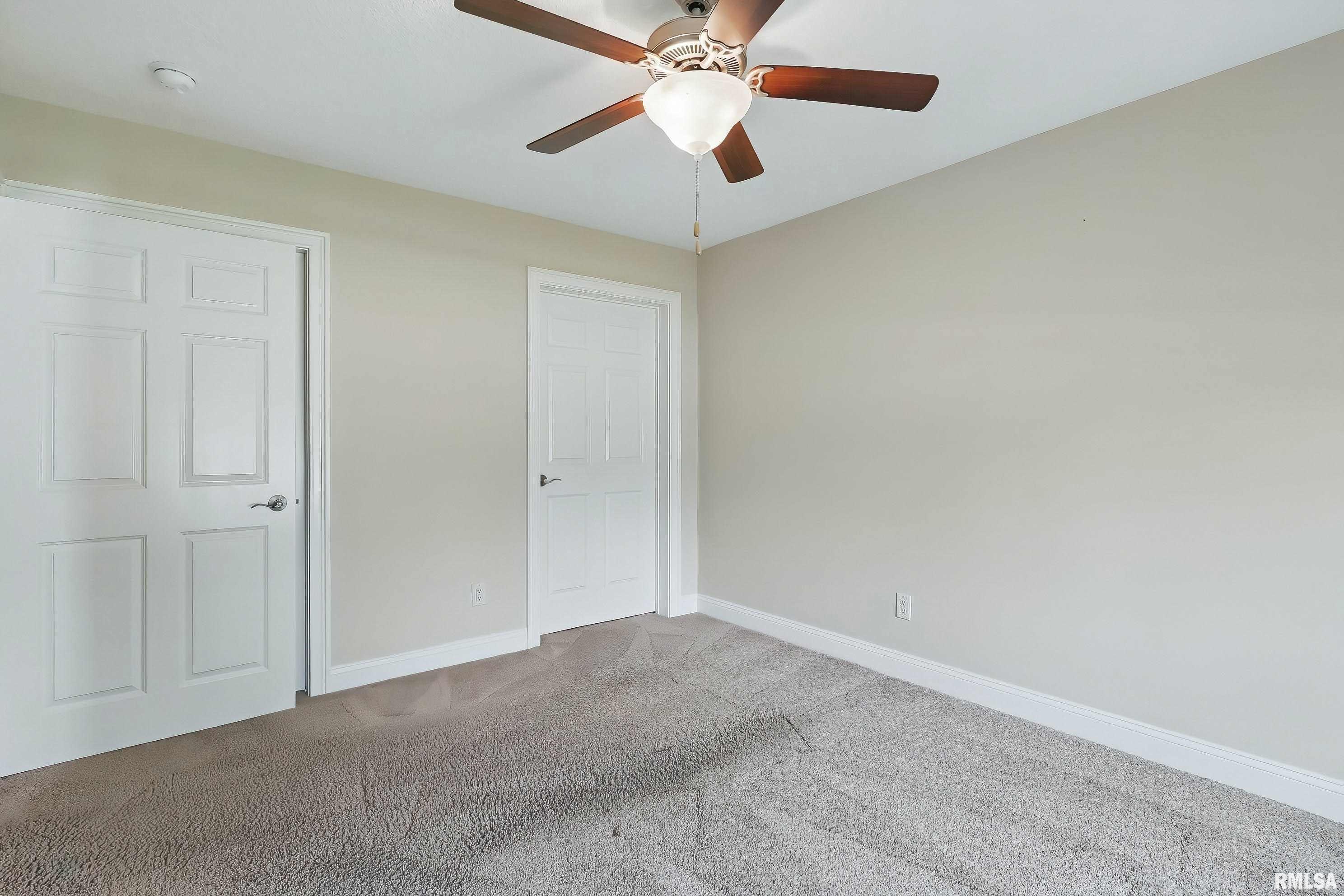 3763 Glengevlin Way, Bettendorf, Iowa image 11