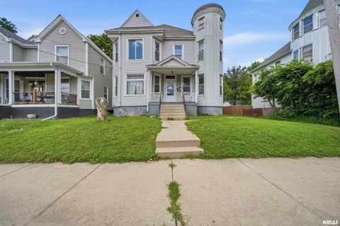 Homes For Sale - 609 W Armstrong Avenue<br/> Peoria, IL 61606
