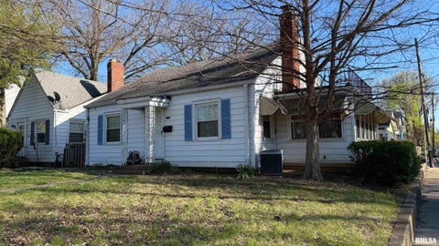 Homes For Sale - 1528 W Lawrence Avenue<br/> Springfield, IL 62704