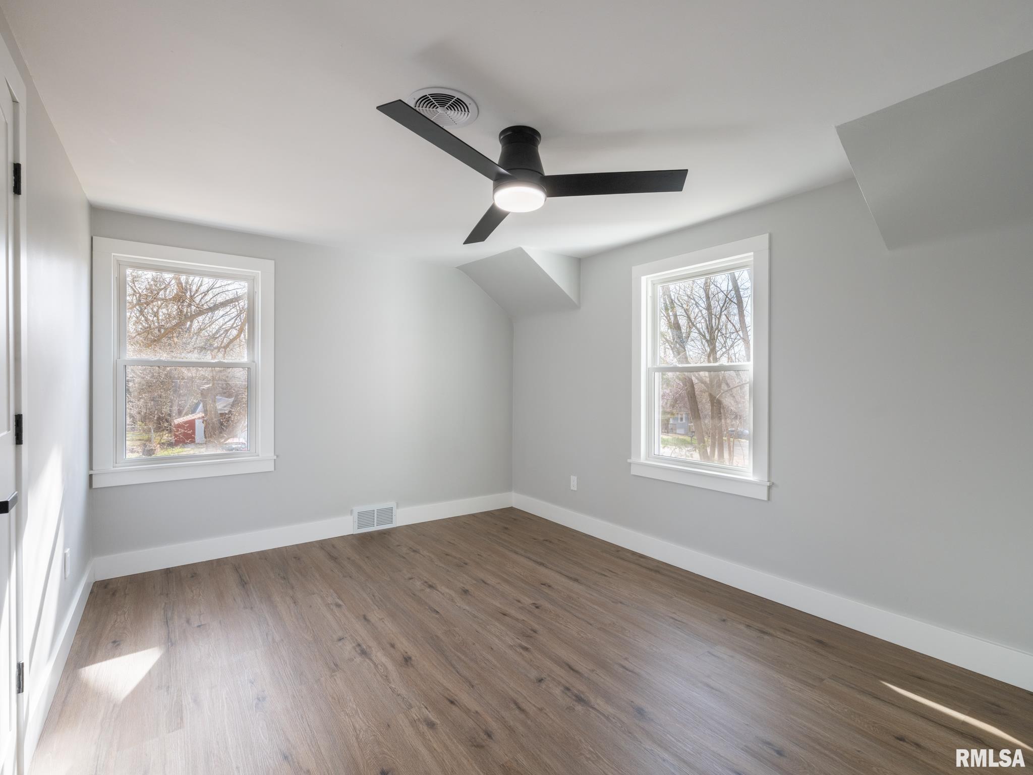 1205 N Wood Road, Peoria, Illinois image 28