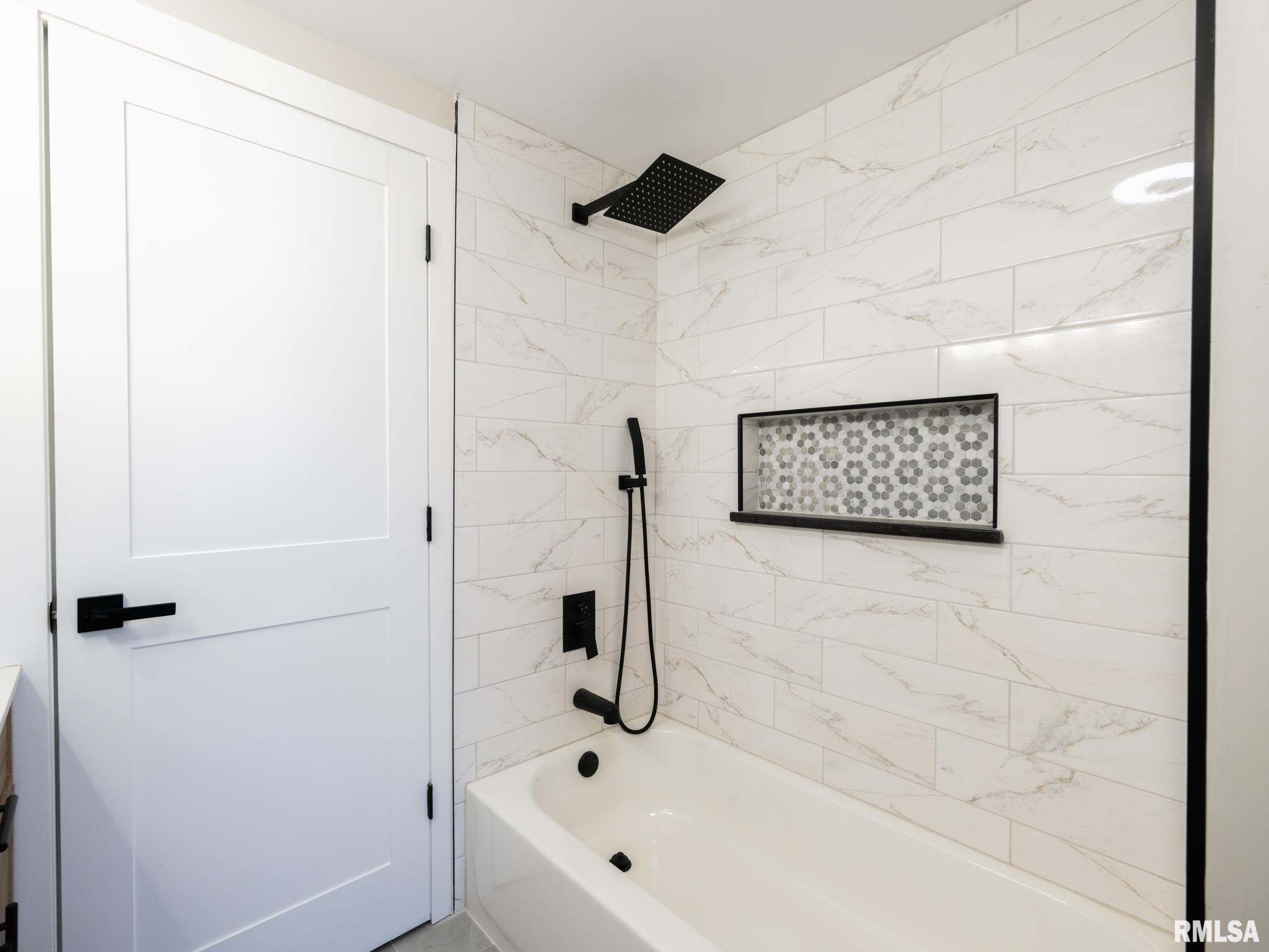1205 N Wood Road, Peoria, Illinois image 37