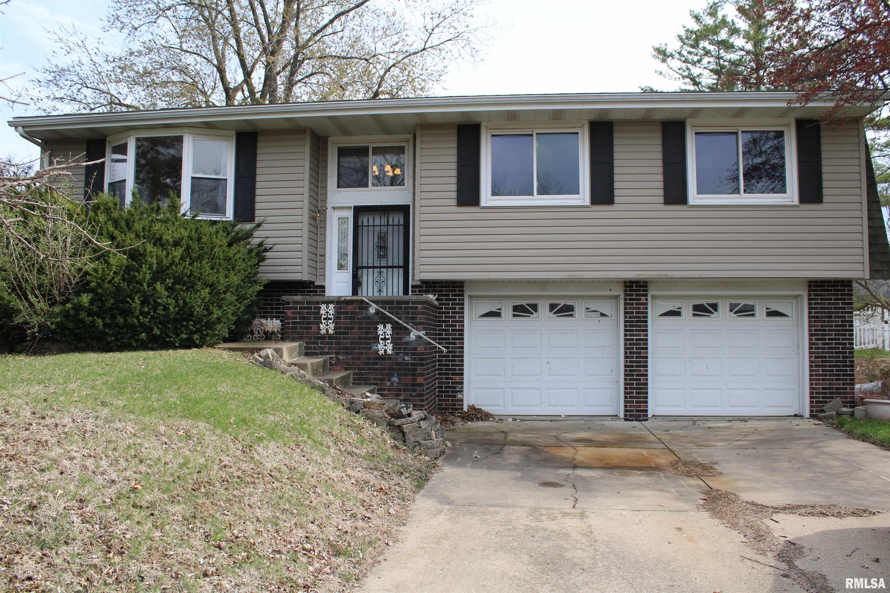 5632 W Overland Pass, Peoria, Illinois image 1