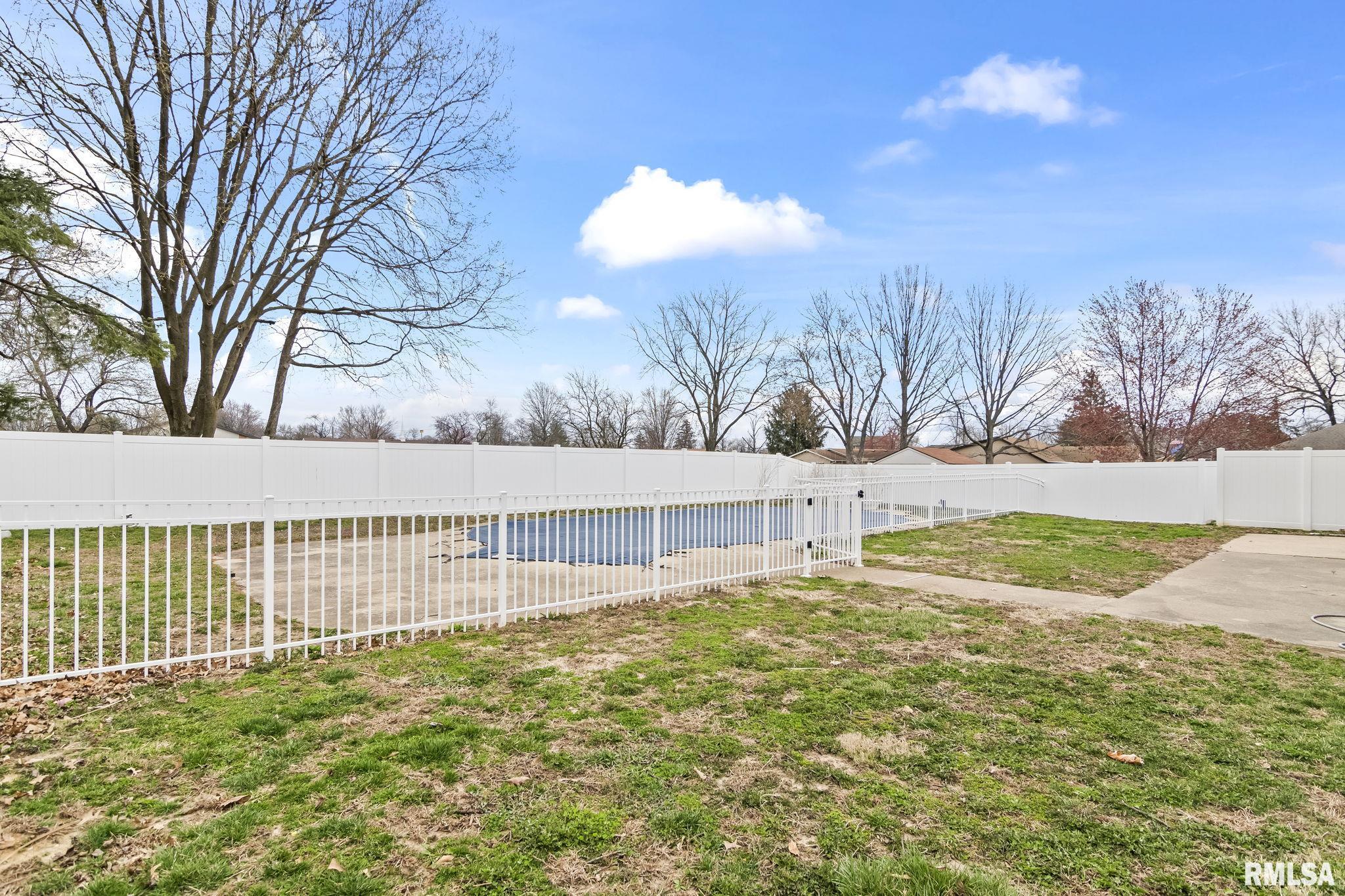 7 Brook Lane, Riverton, Illinois image 41