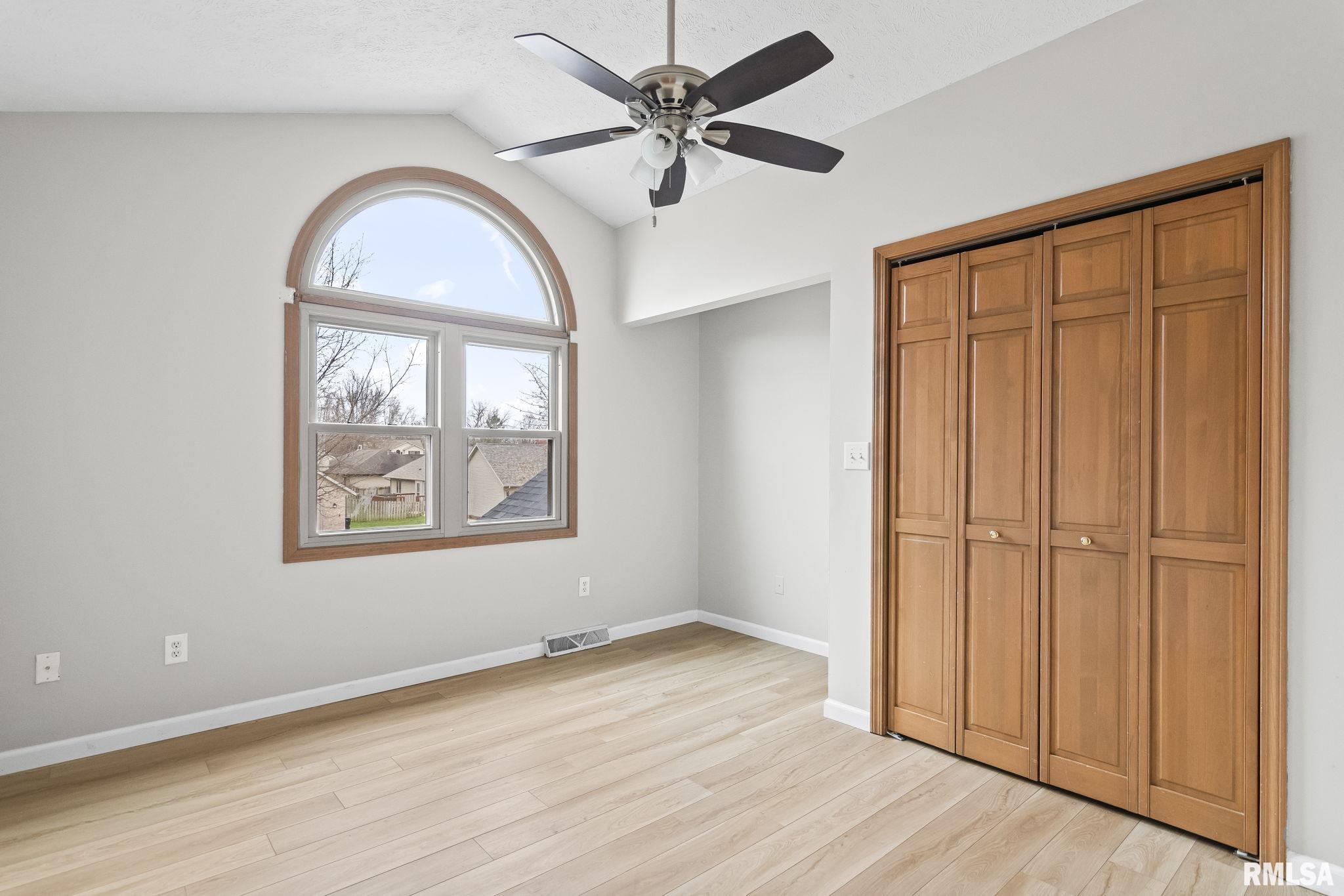 7 Brook Lane, Riverton, Illinois image 26