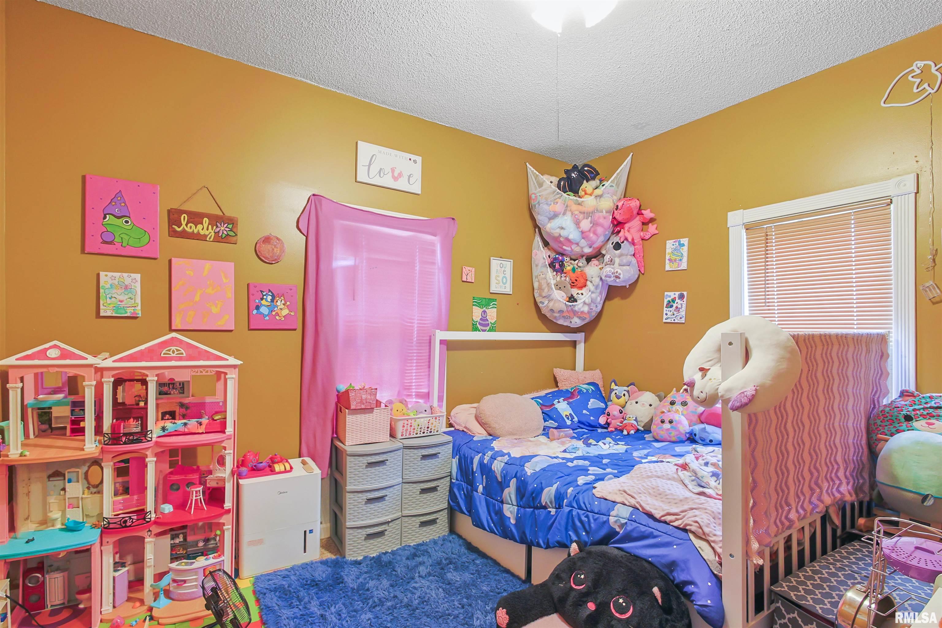 512 S Cherry Street, West Frankfort, Illinois image 11