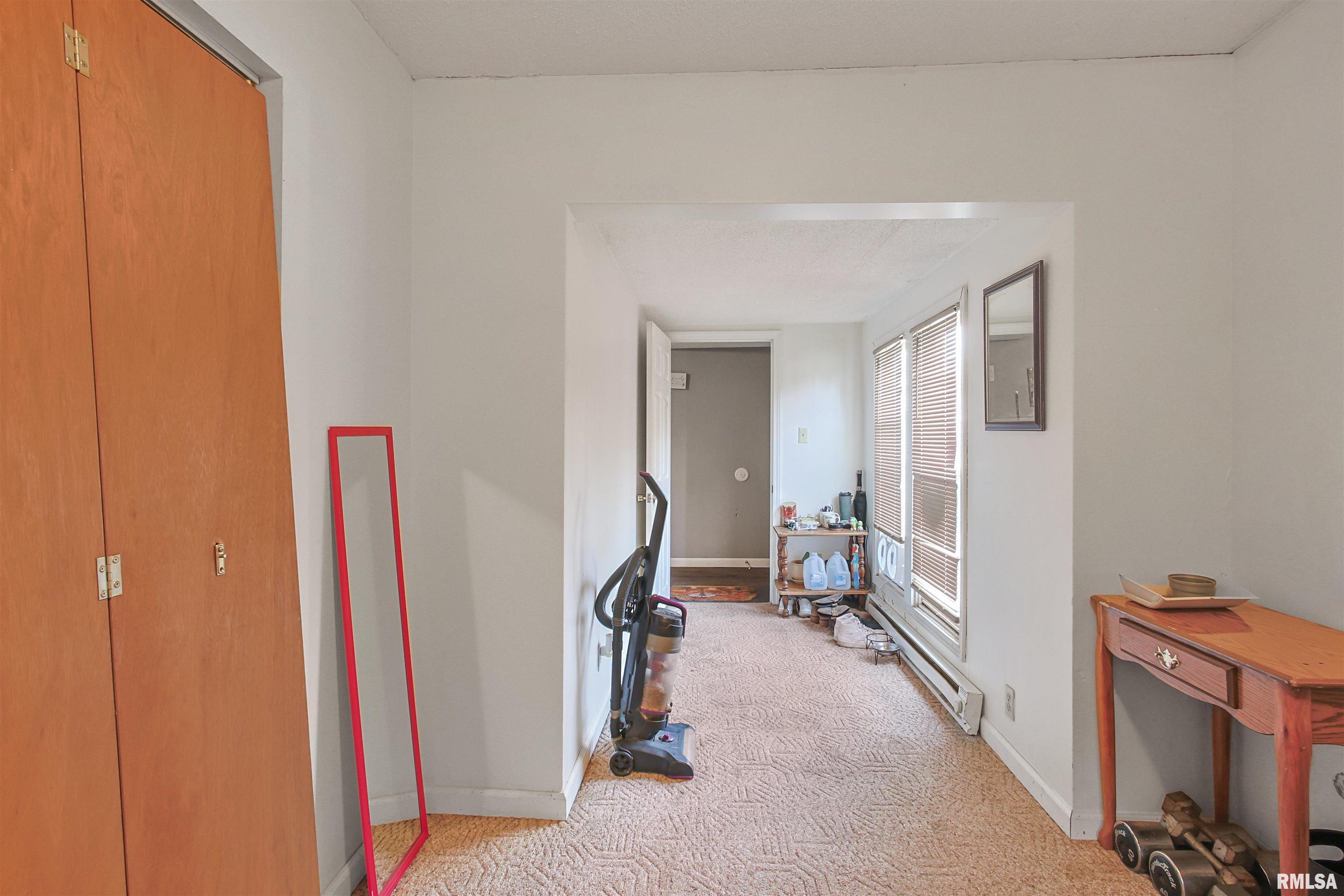 512 S Cherry Street, West Frankfort, Illinois image 6