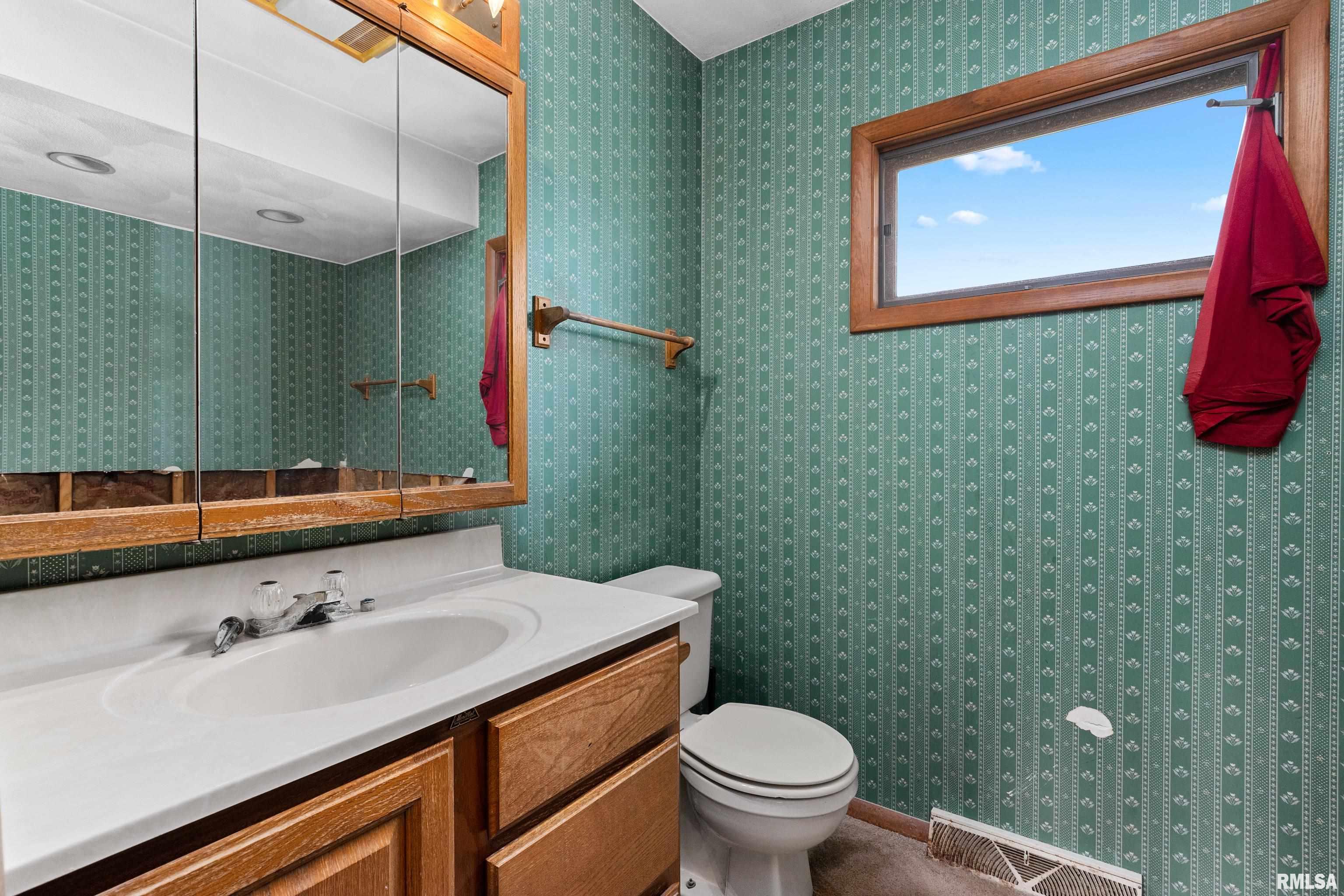 102 Herman Street, East Peoria, Illinois image 28