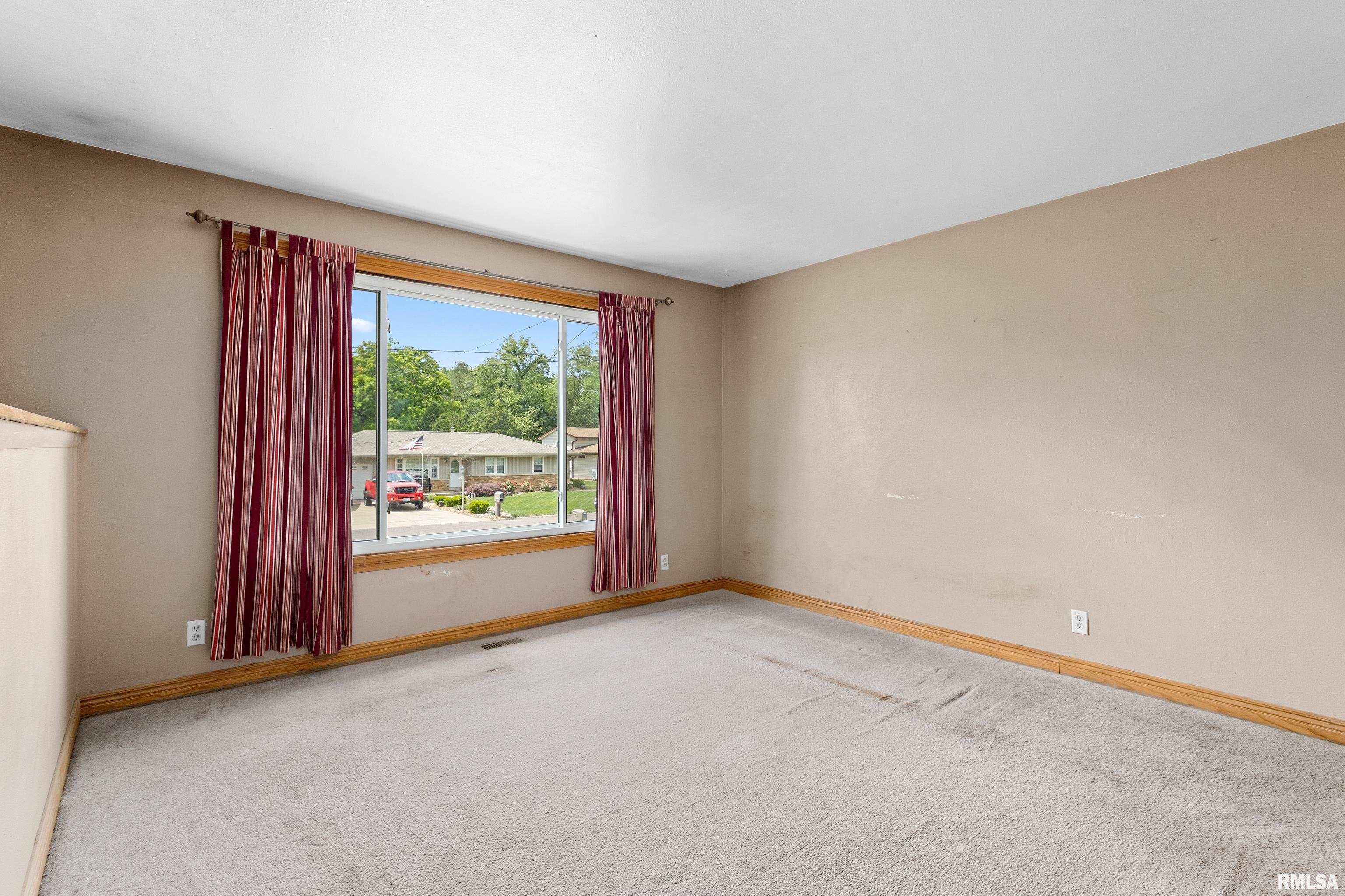 102 Herman Street, East Peoria, Illinois image 6