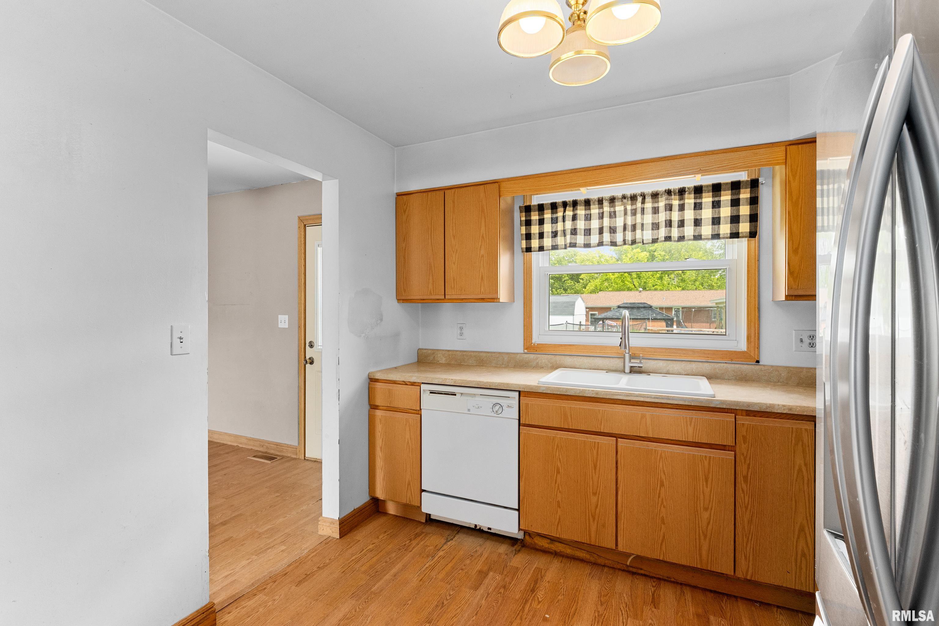 102 Herman Street, East Peoria, Illinois image 14