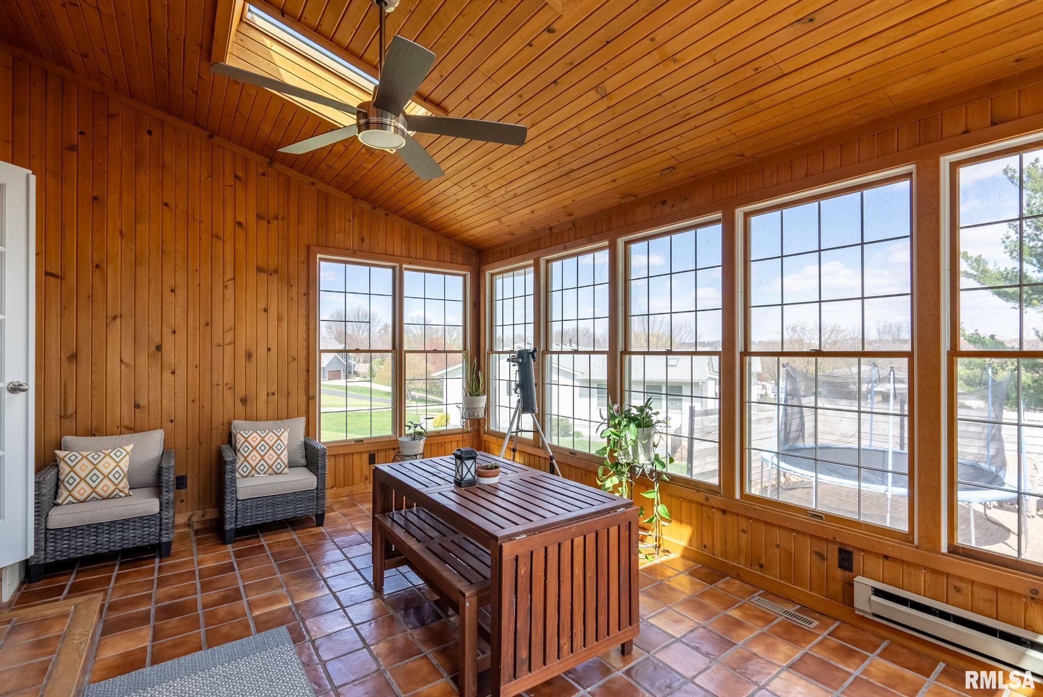 4620 Trails End Road, Bettendorf, Iowa image 19