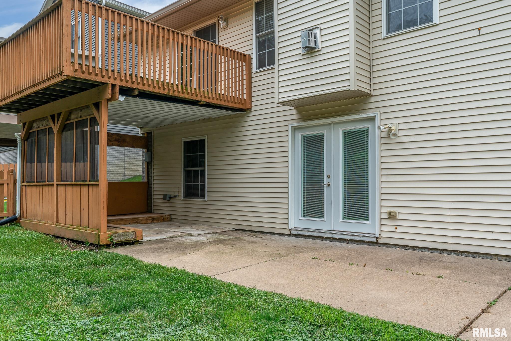 6939 Cresthill Drive, Davenport, Iowa image 20