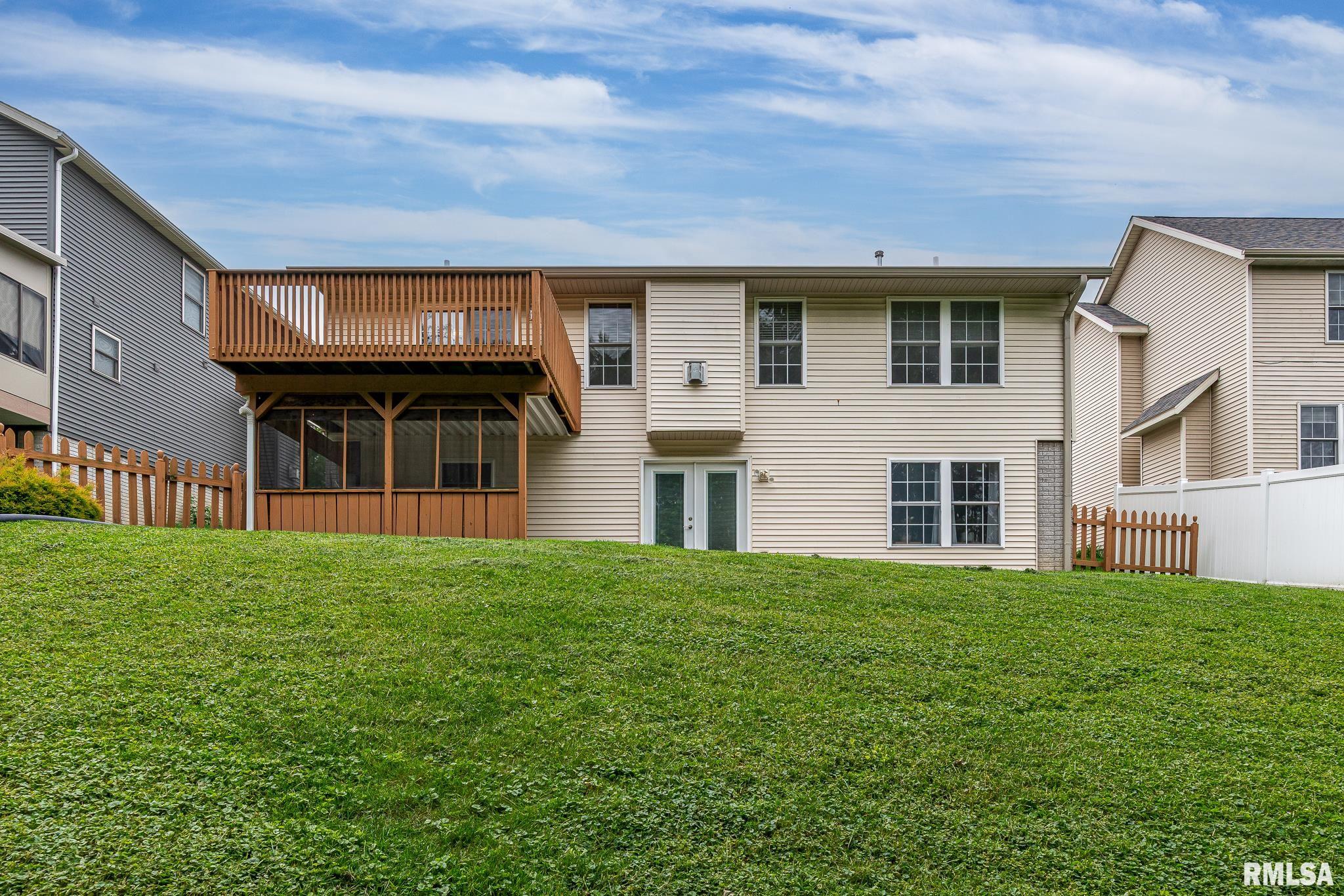 6939 Cresthill Drive, Davenport, Iowa image 19