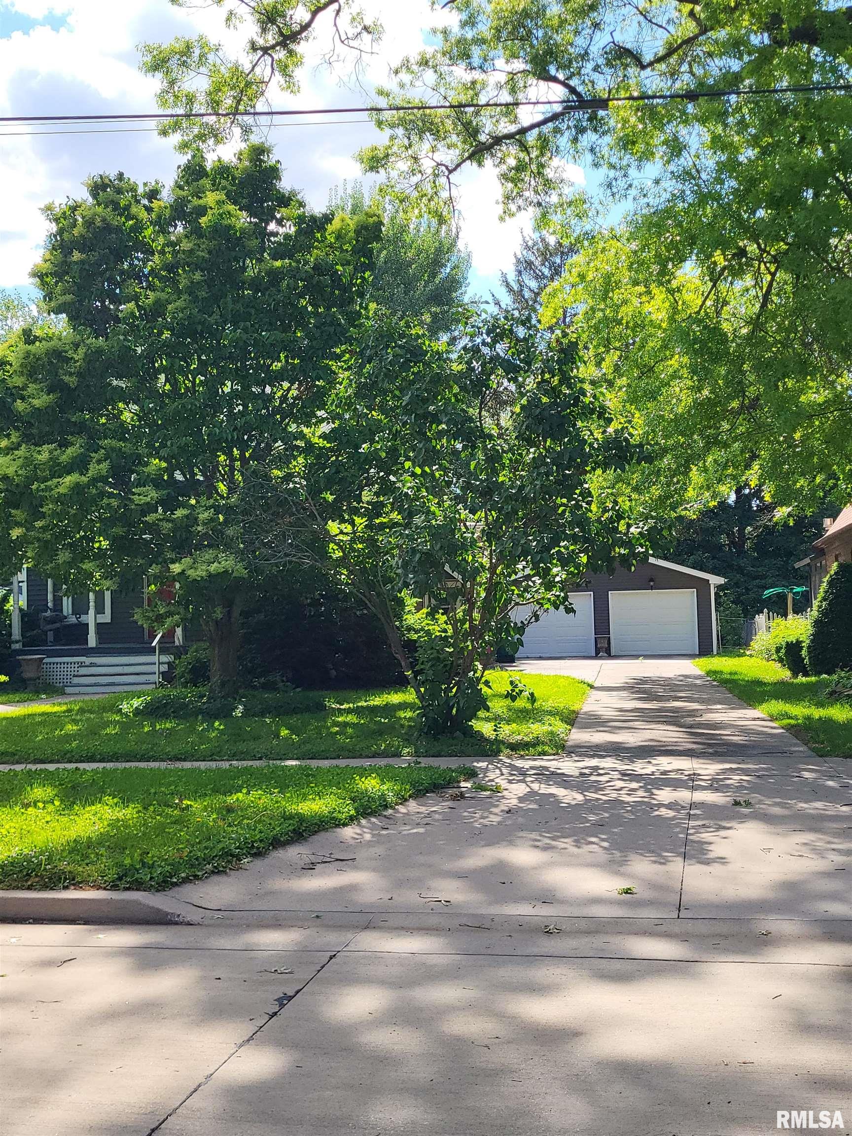 1660 N Prairie Street, Galesburg, Illinois image 15