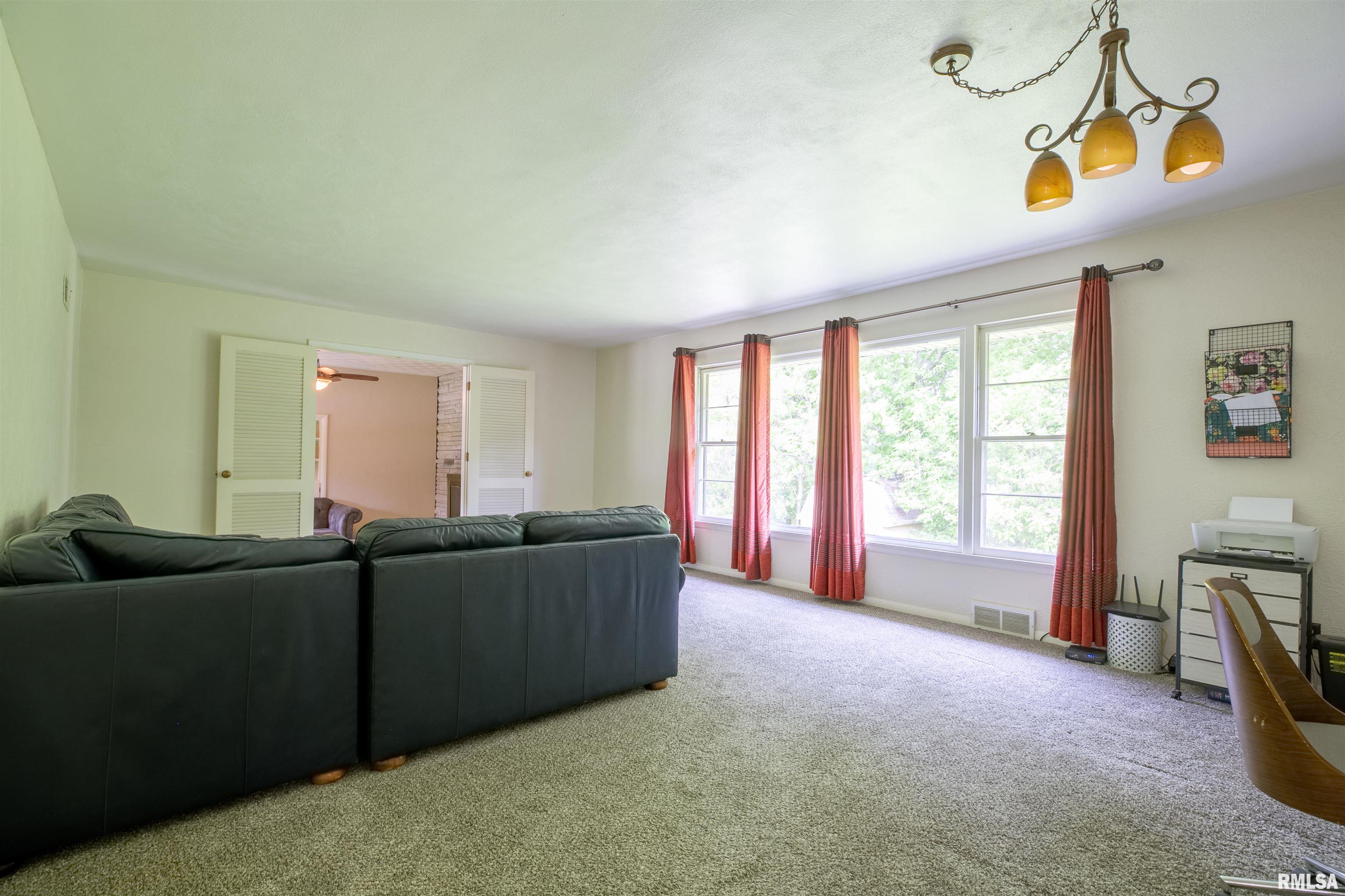 714 Arnold Road, East Peoria, Illinois image 18