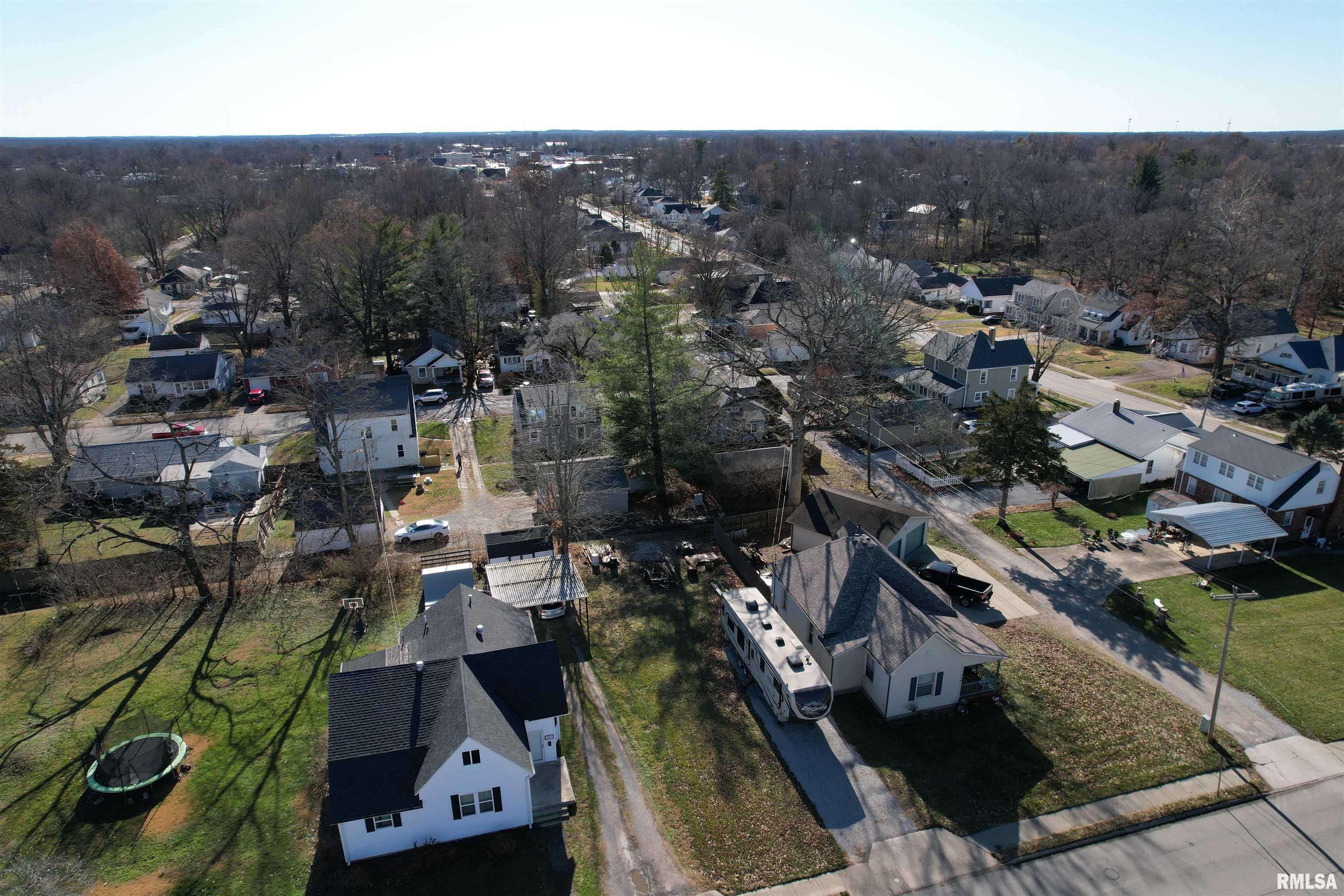 200 E Boone Street, Salem, Illinois image 13