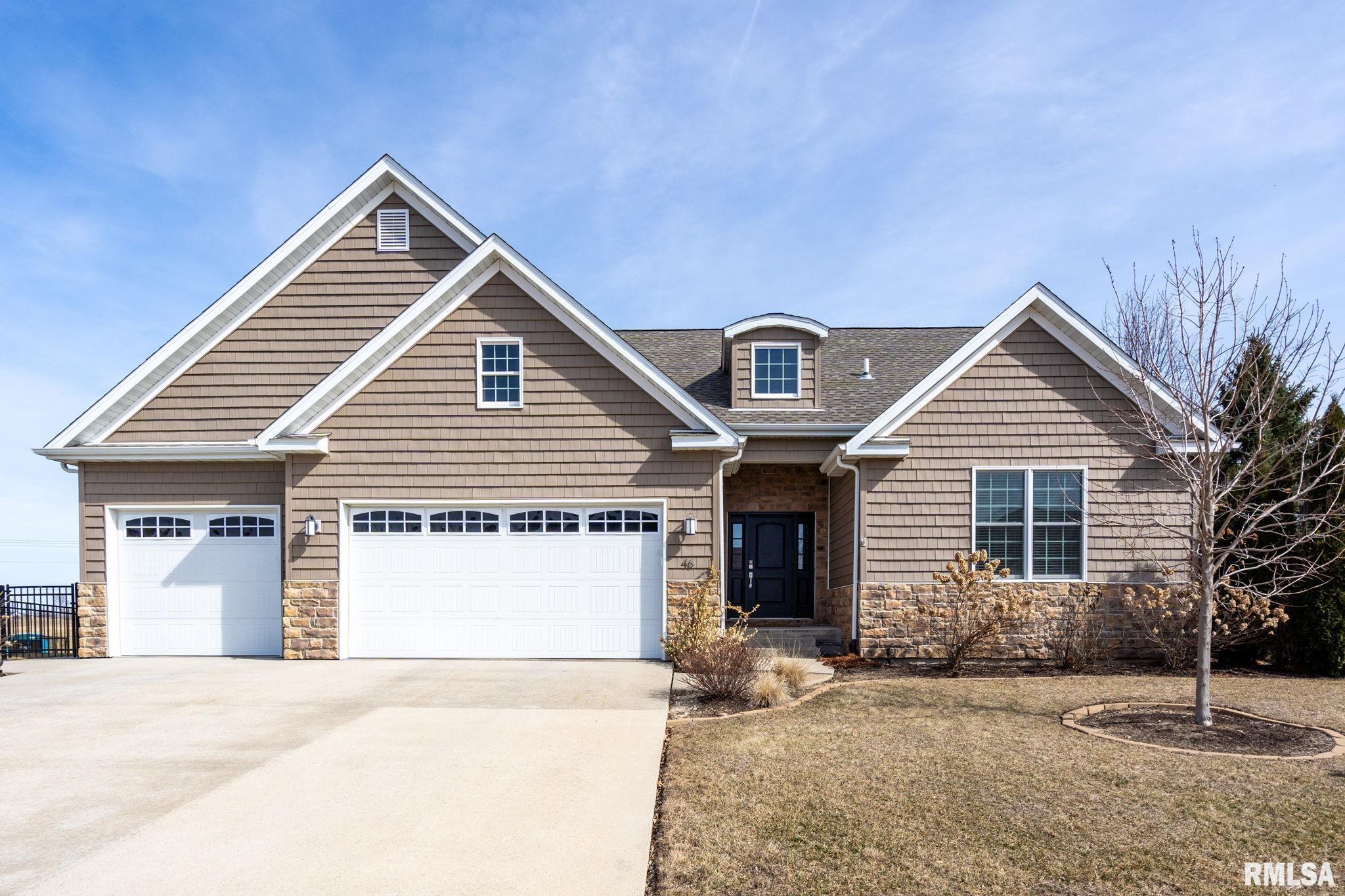 46 Cobblestone Lane, Le Claire, Iowa image 1