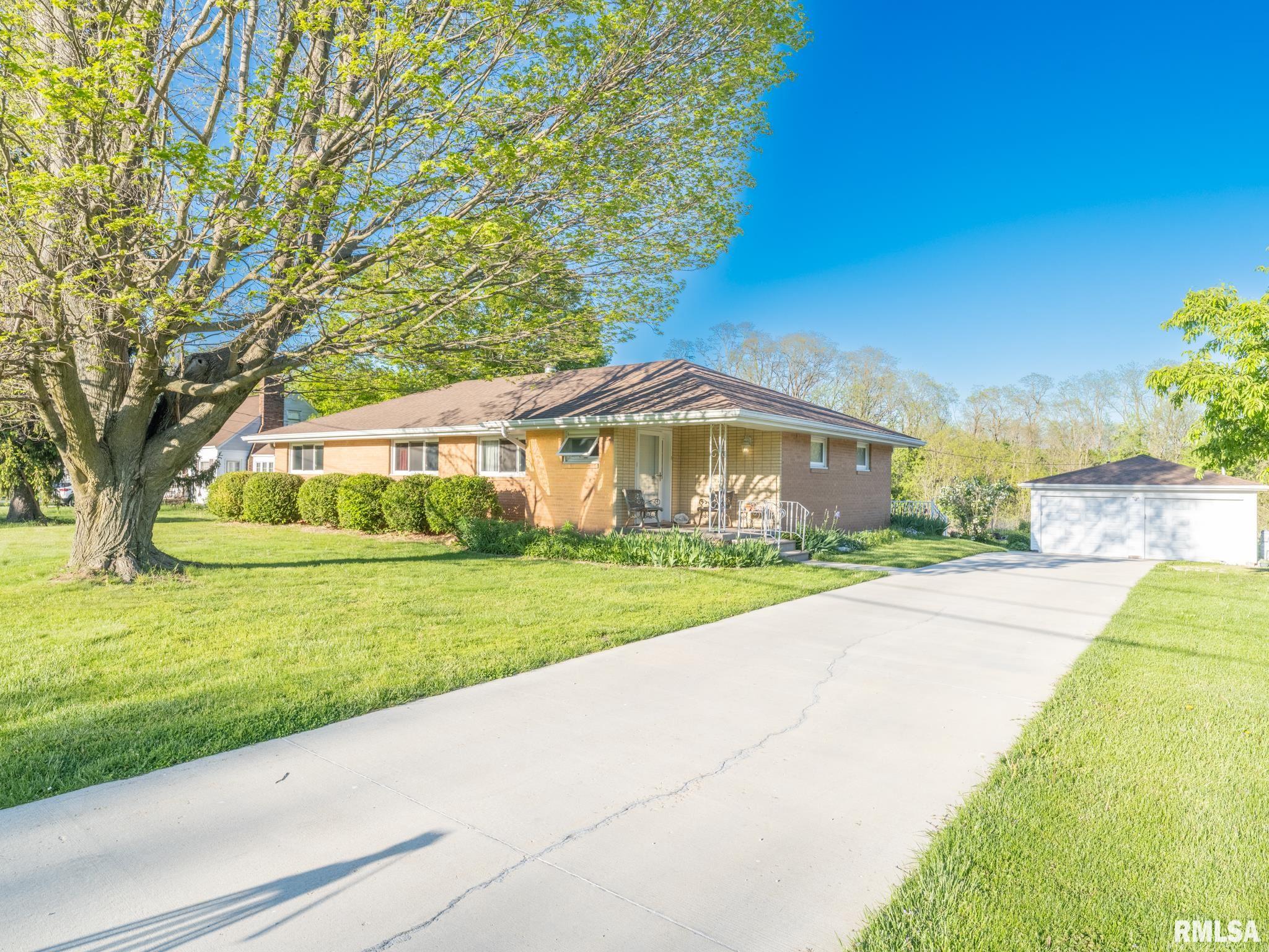 1210 N Wildwood Court, Peoria, Illinois image 1