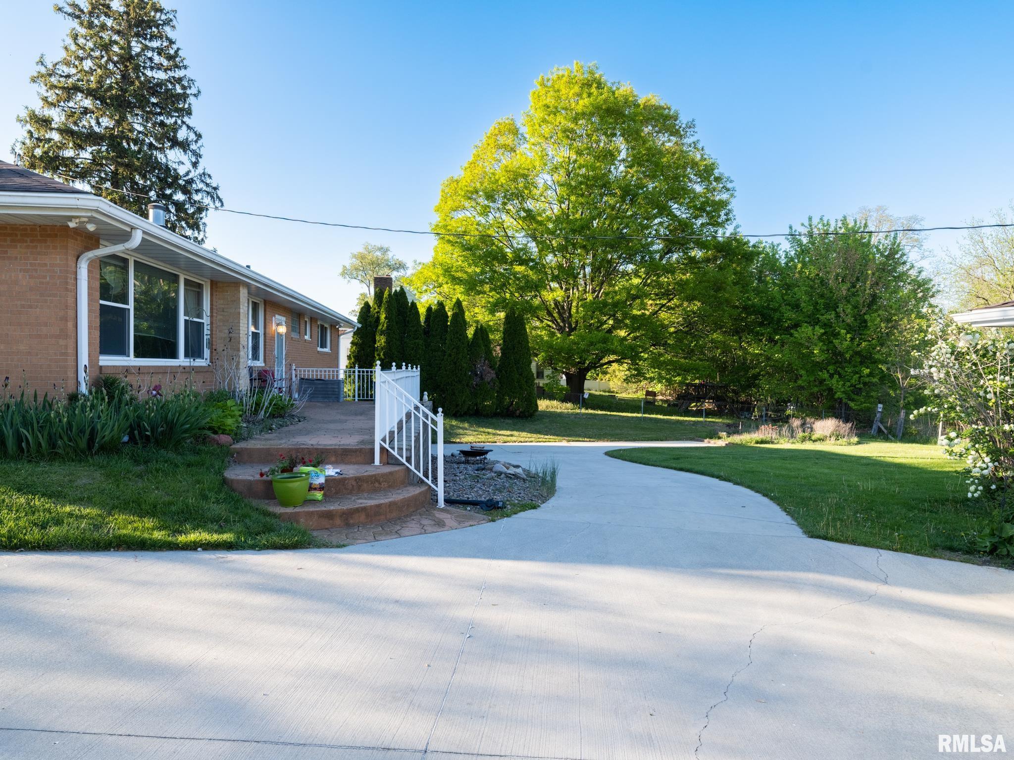 1210 N Wildwood Court, Peoria, Illinois image 6