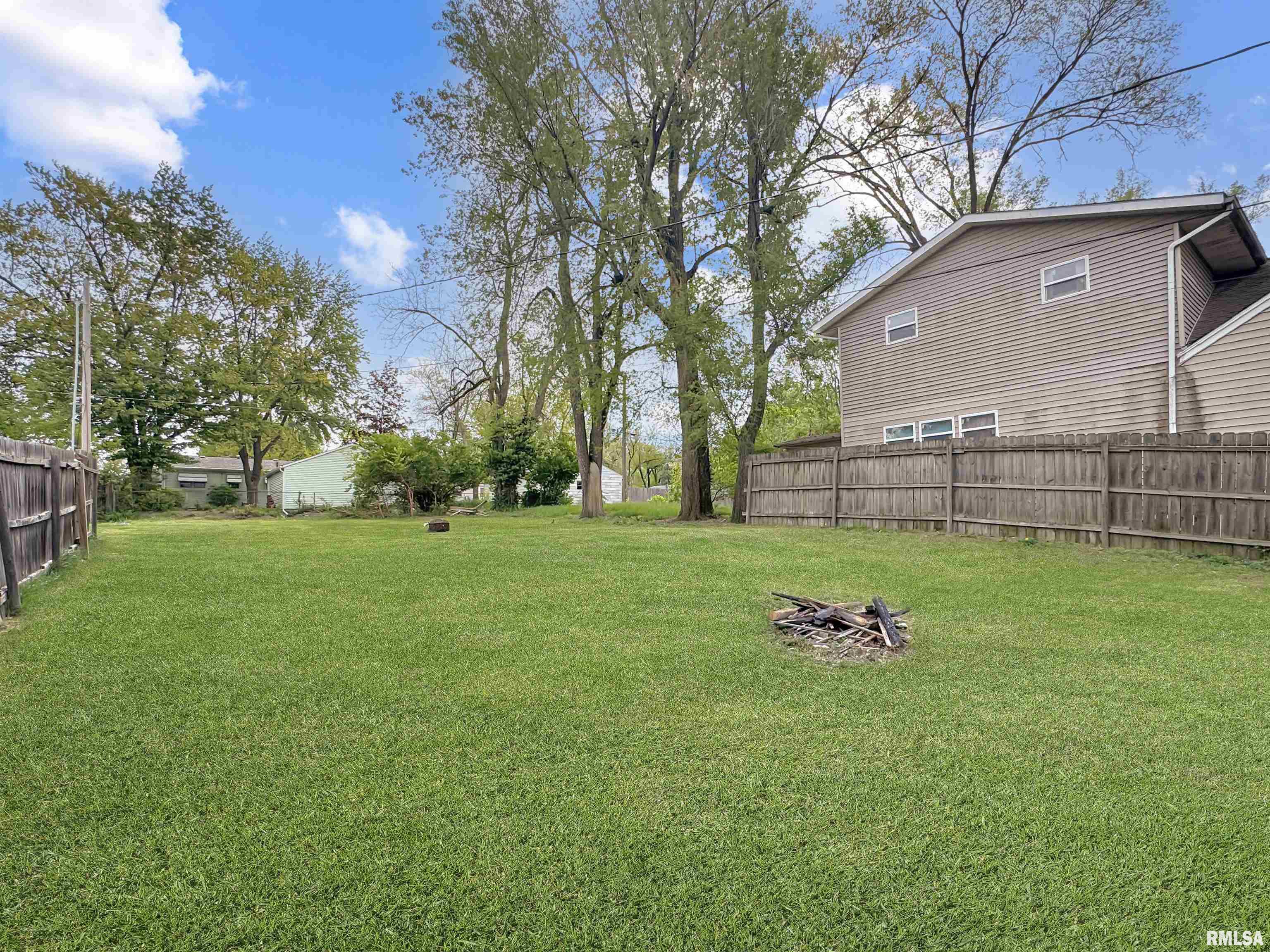 1406 Morton Street, Pekin, Illinois image 28