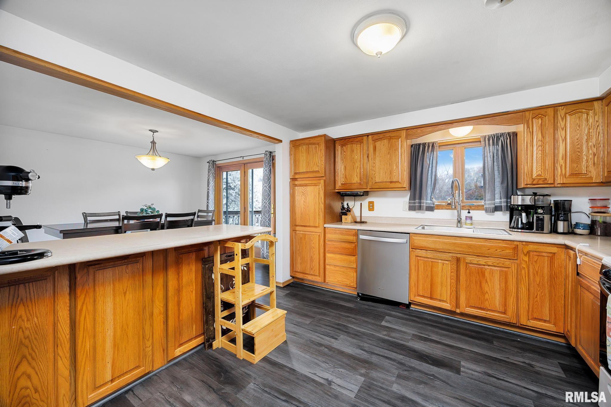 409 Kerfoot Street, East Peoria, Illinois image 15