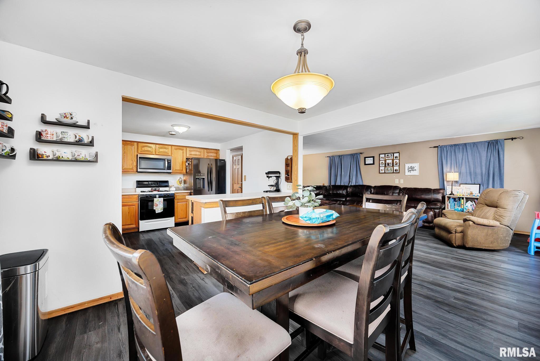 409 Kerfoot Street, East Peoria, Illinois image 13