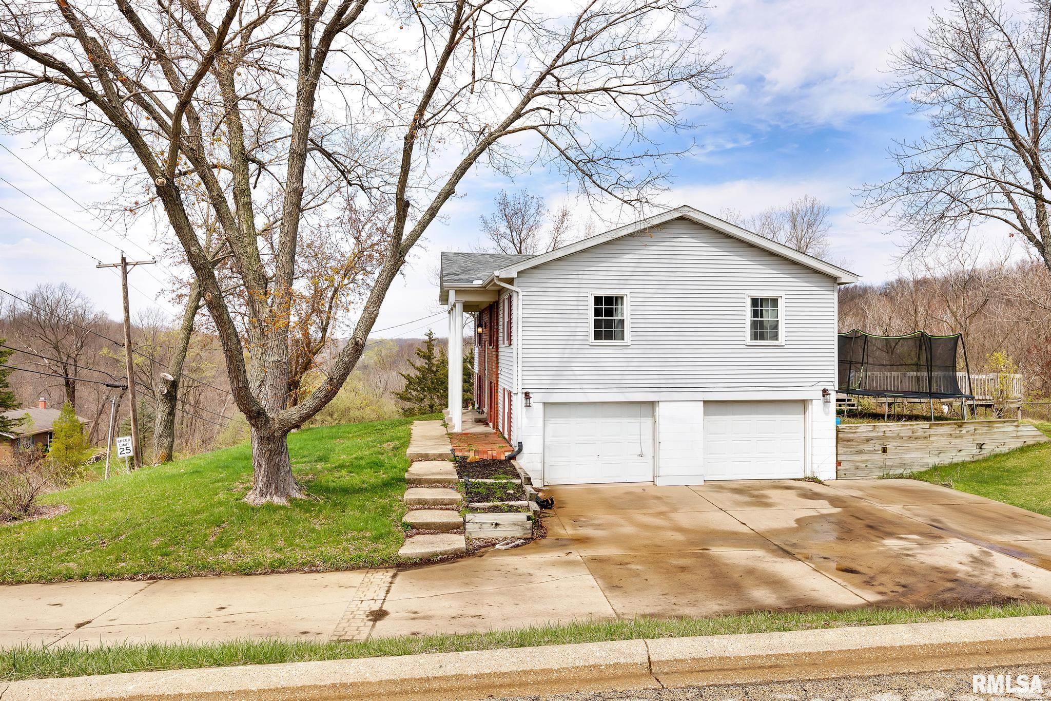 409 Kerfoot Street, East Peoria, Illinois image 2