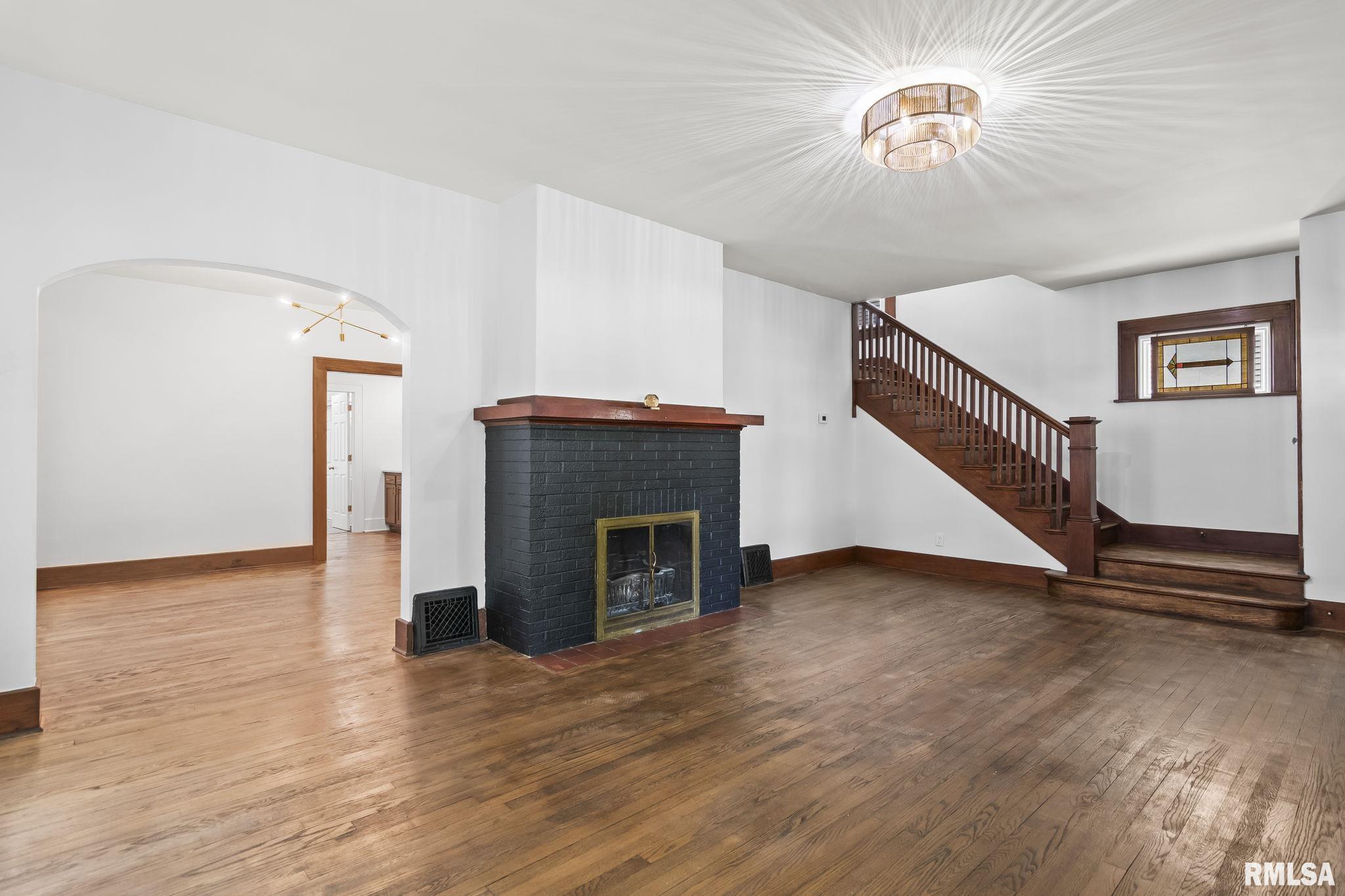 833 S State Street, Springfield, Illinois image 8