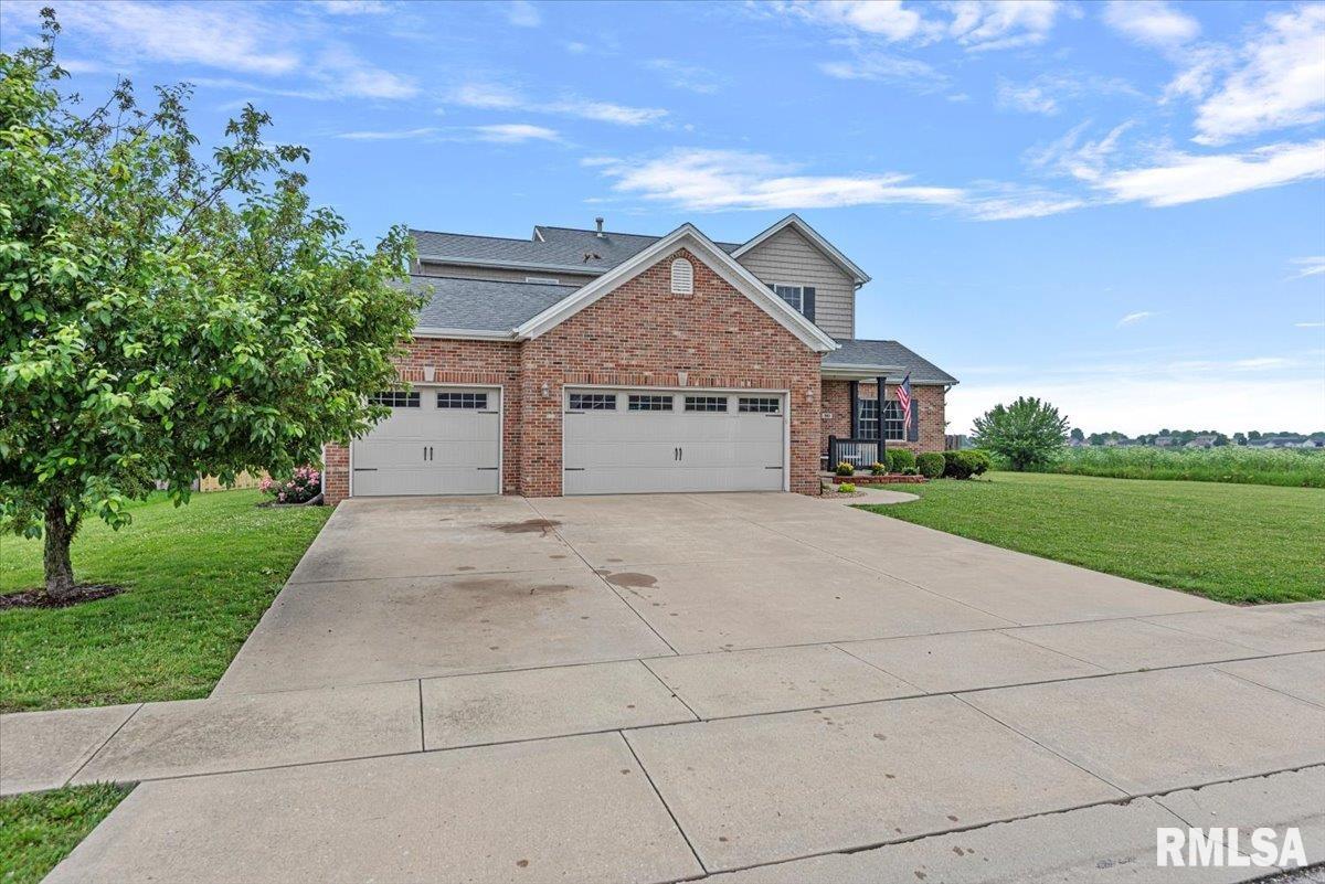 921 Deerfield Road, Chatham, Illinois image 3