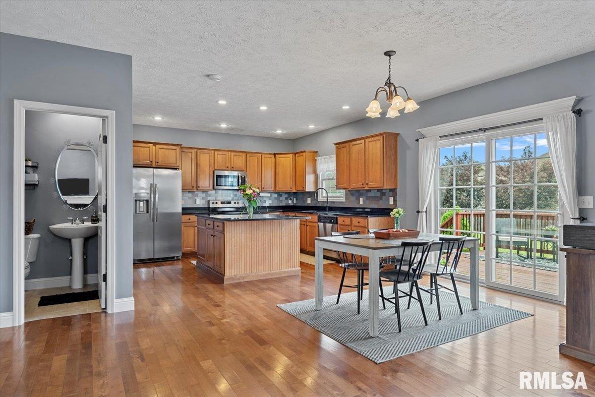 921 Deerfield Road, Chatham, Illinois image 16