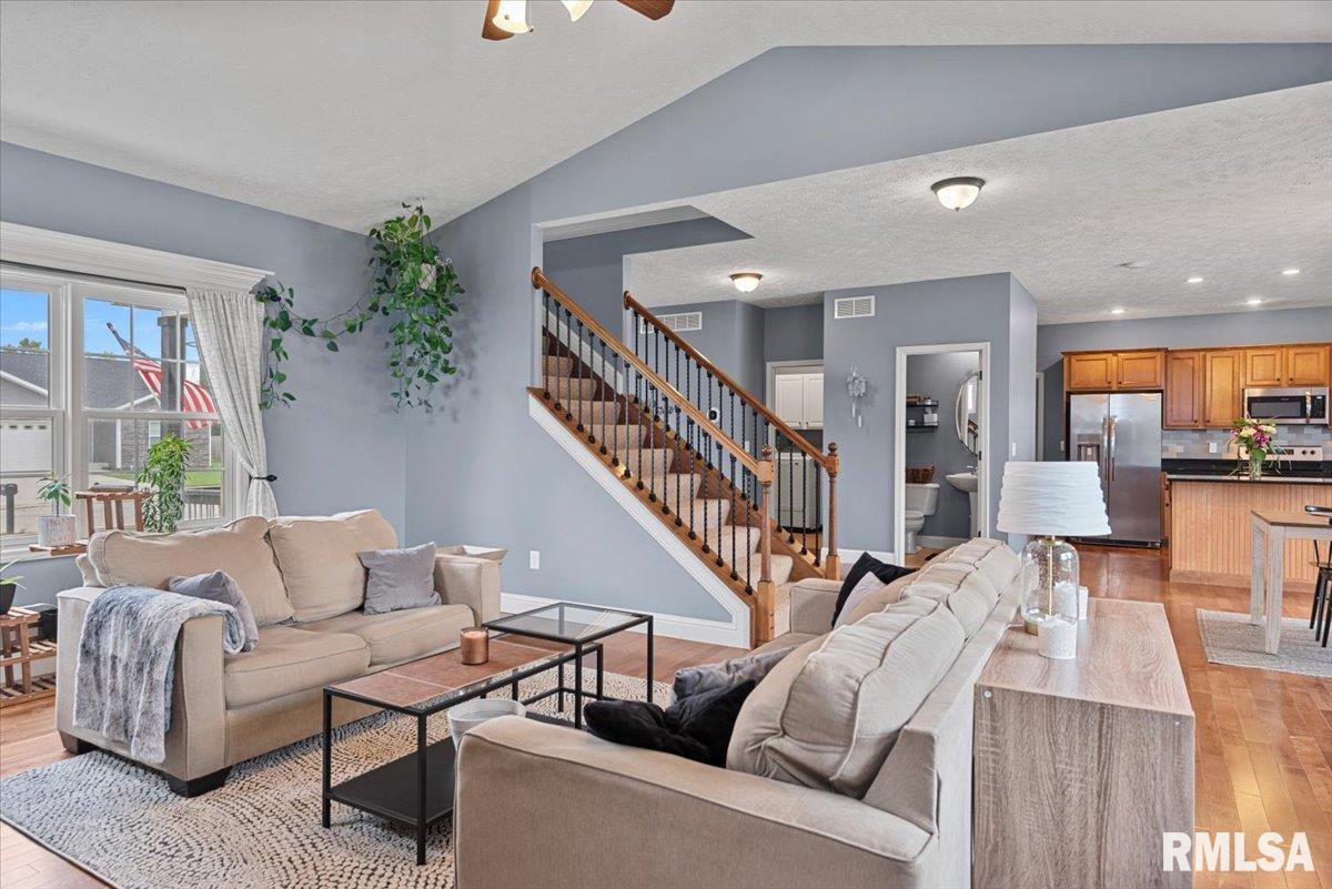 921 Deerfield Road, Chatham, Illinois image 11