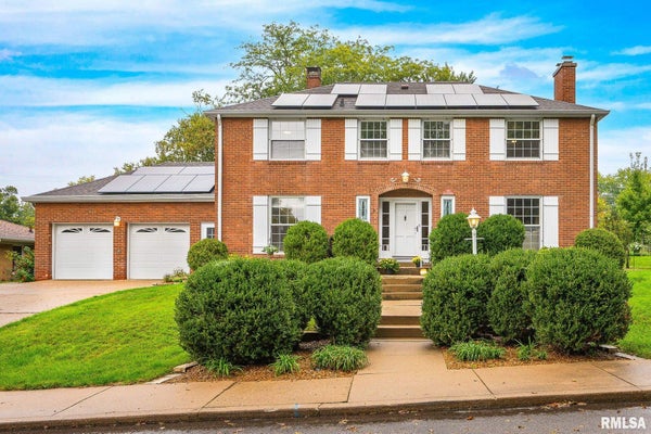301 W CRESTWOOD DR, PEORIA, IL 61614 - Image 0a84bb9f233bfb28d2d9fe763998e01b/3082097538