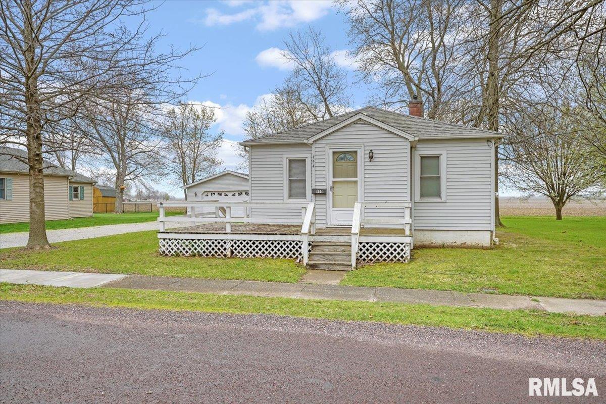 444 S Emmett Street, Virden, Illinois image 3