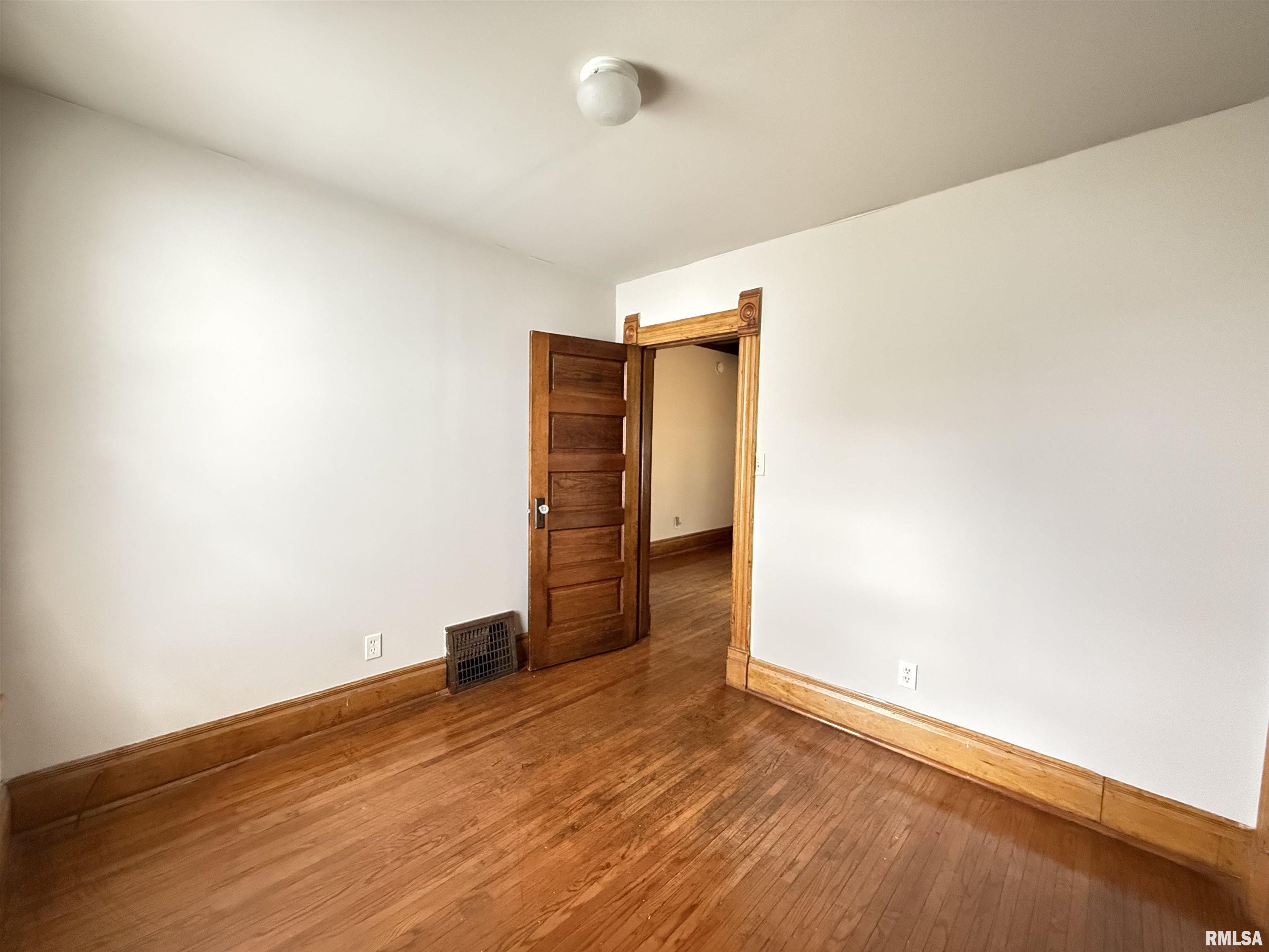 844 Walnut Road, La Salle, Illinois image 15